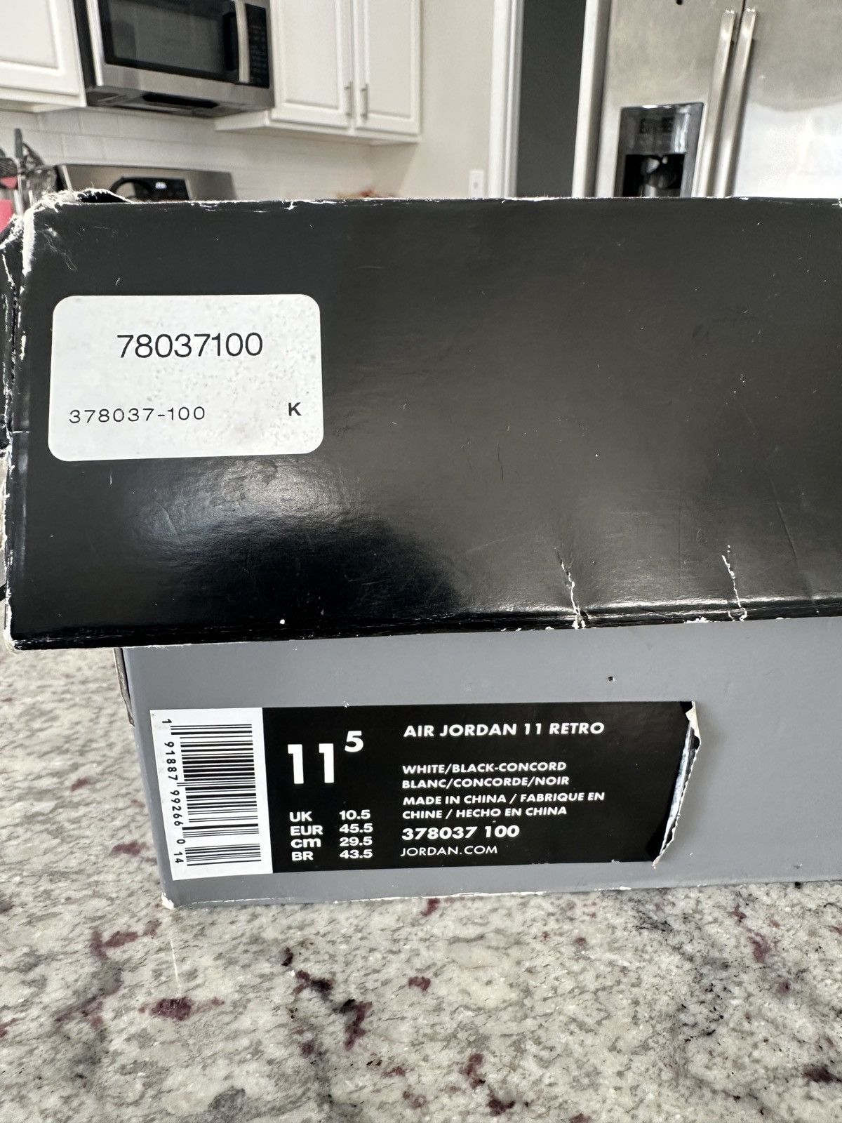 Nike Nike Air Jordan 11 Retro Concord High Top 2018 Size 11.5 Size US 11.5 / EU 44-45 - 12 Thumbnail