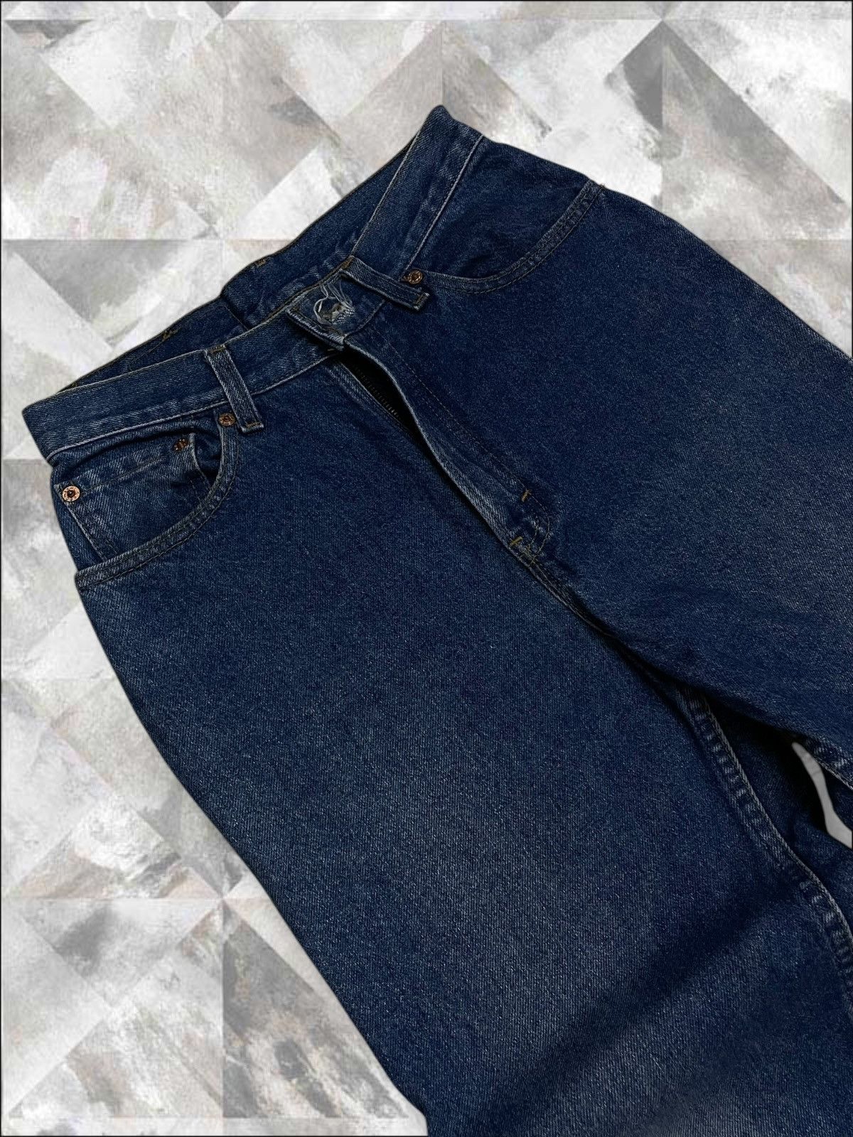 Levi's Vintage Clothing Vintage 1990s Designer Levis 505 Blue Denim Size US 26 / EU 42 - 7 Thumbnail