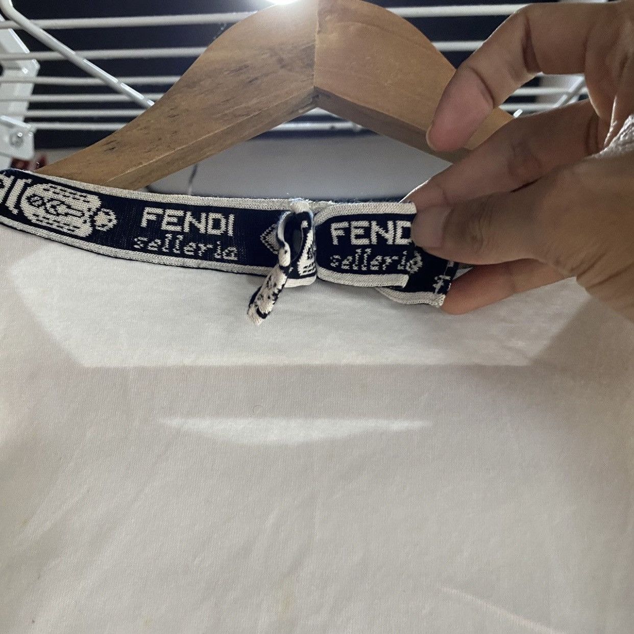 Fendi Fendi Selleria Roma Horse Logo Monogram Trim T-Shirt White Size M / US 6-8 / IT 42-44 - 10 Thumbnail