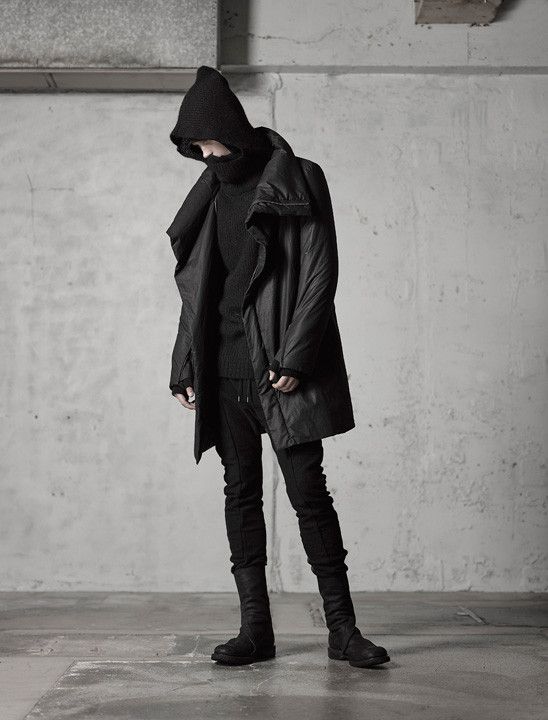 The Viridi-anne Assymetric Scar Stitch Turtleneck - WHITE JP 3 Size US L / EU 52-54 / 3 - 16 Thumbnail