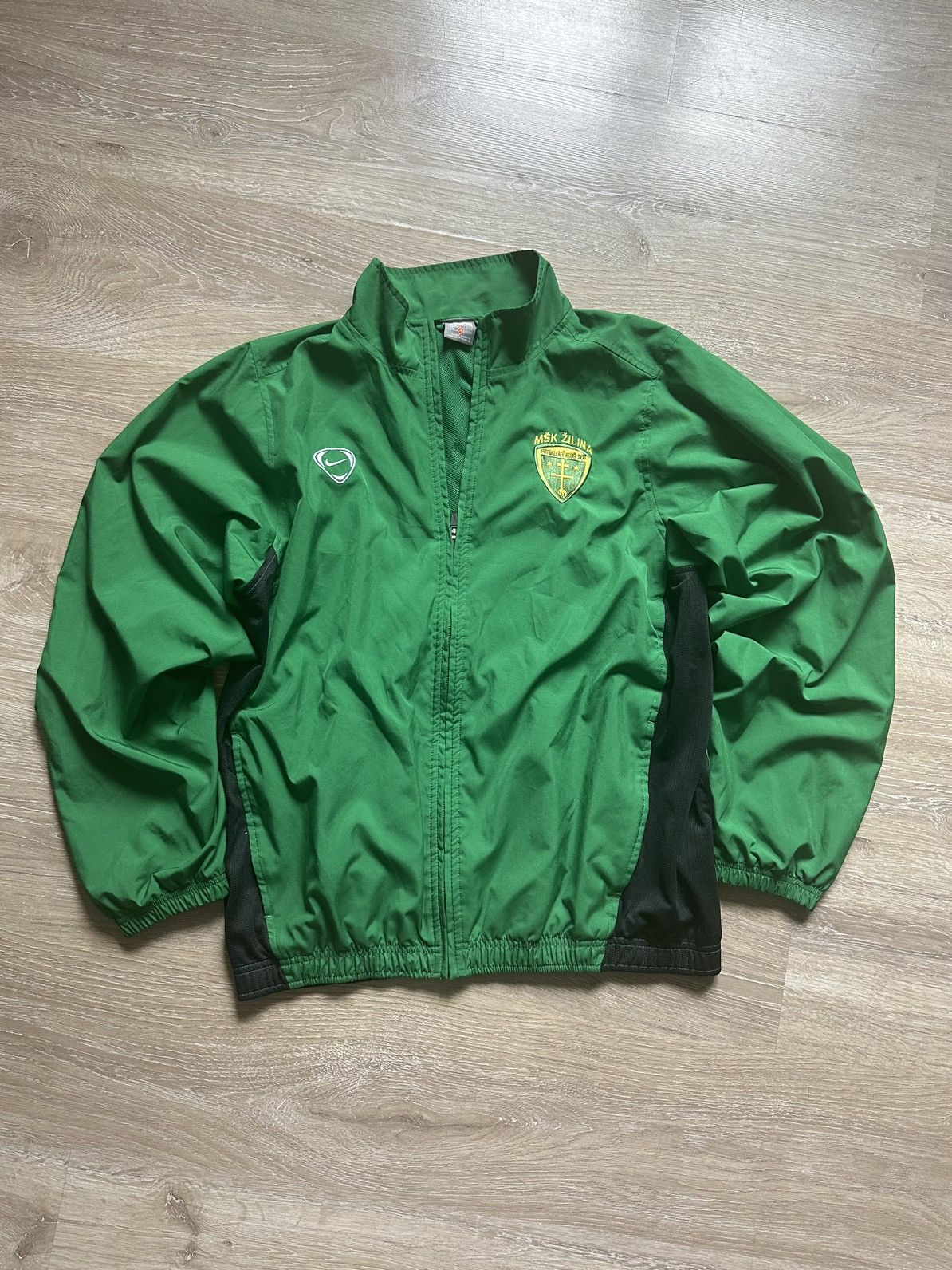Nike Nike jacket 9/10 L Size US L / EU 52-54 / 3 - 9 Thumbnail