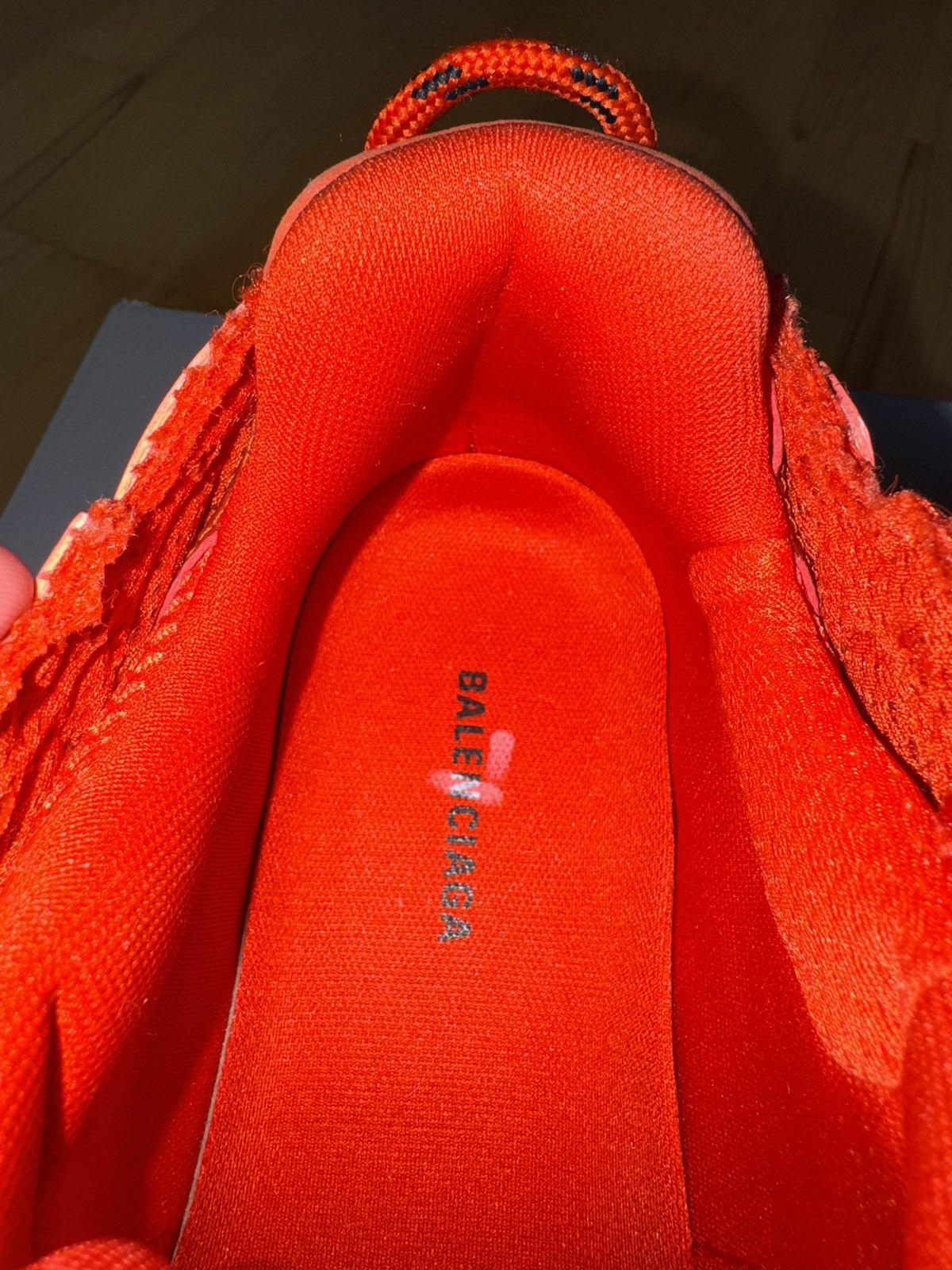 Balenciaga *NEW* Balenciaga Runner Triple Red Size US 9 / EU 42 - 13 Thumbnail