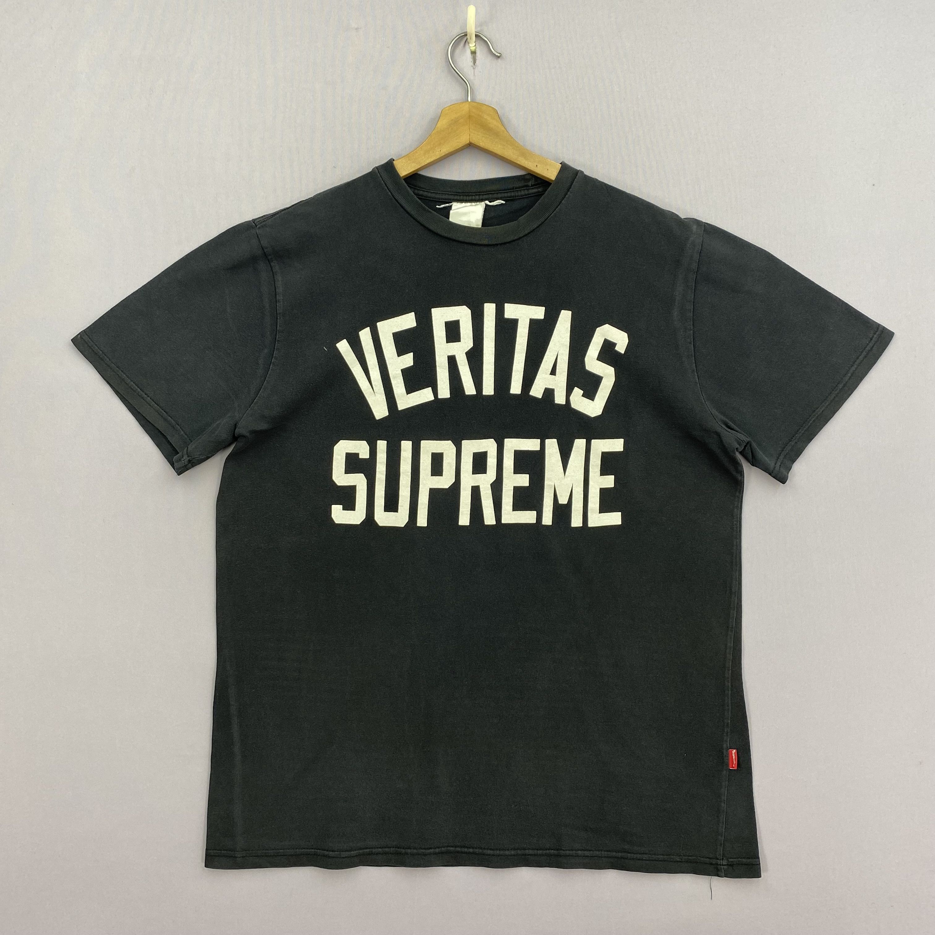 Japanese Brand Vintage 90s Supreme T-Shirt Supreme Box Crewneck Tee Size US M / EU 48-50 / 2 - 1 Thumbnail