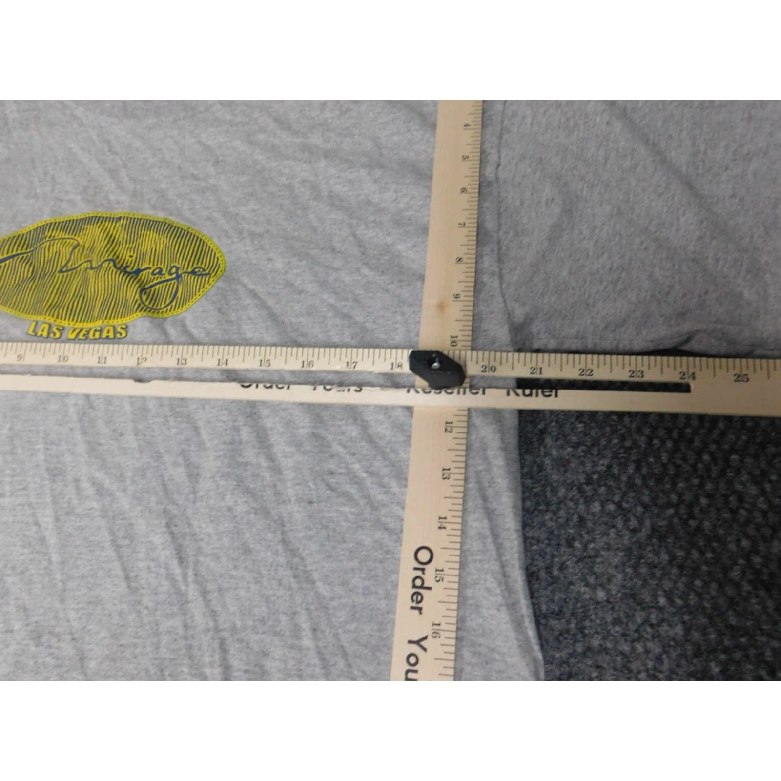 Vintage VINTAGE Mirage Mens Shirt L Gray Graphic Shirt Size US L / EU 52-54 / 3 - 4 Thumbnail