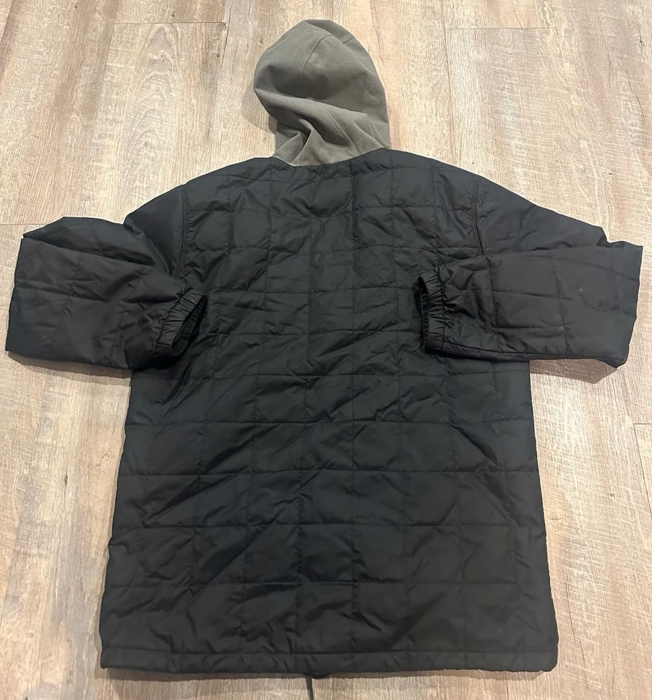 Vans VANS Mens black snap light weight jacket w/ hood XL Size US XL / EU 56 / 4 - 5 Thumbnail