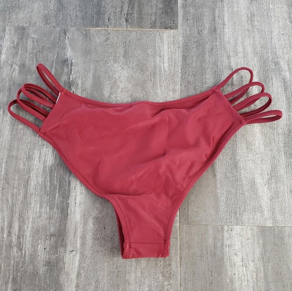 Designer Burgundy Strapped Cupshe Bikini Bottoms Size ONE SIZE - 2 Thumbnail