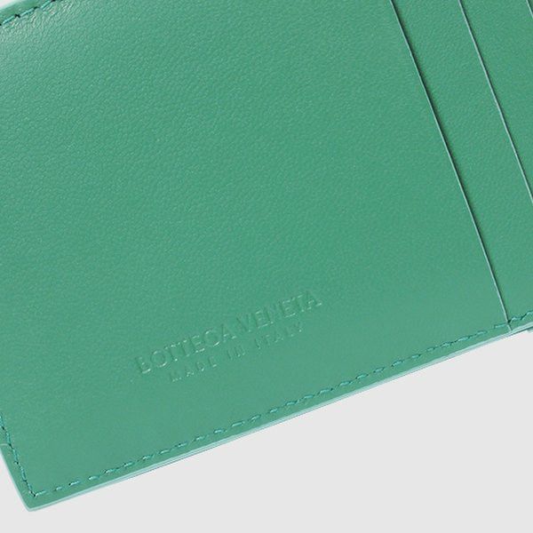 Bottega Veneta o1n1vont1124 Size: OS / Intrecciato Card Wallet in Green Size ONE SIZE - 6 Thumbnail