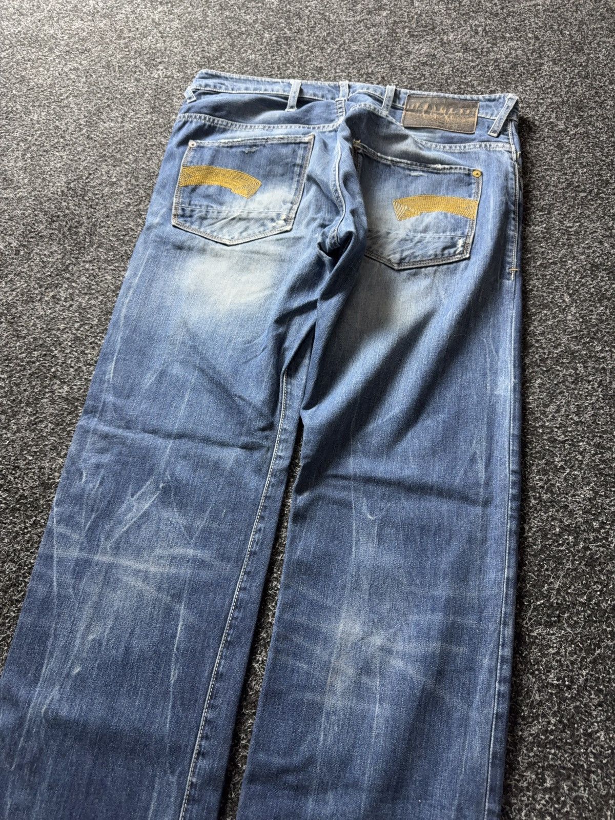G-Star Vintage 00s G-Star Raw Distressed Light Wash Tapered Jeans Size US 33 - 17 Thumbnail