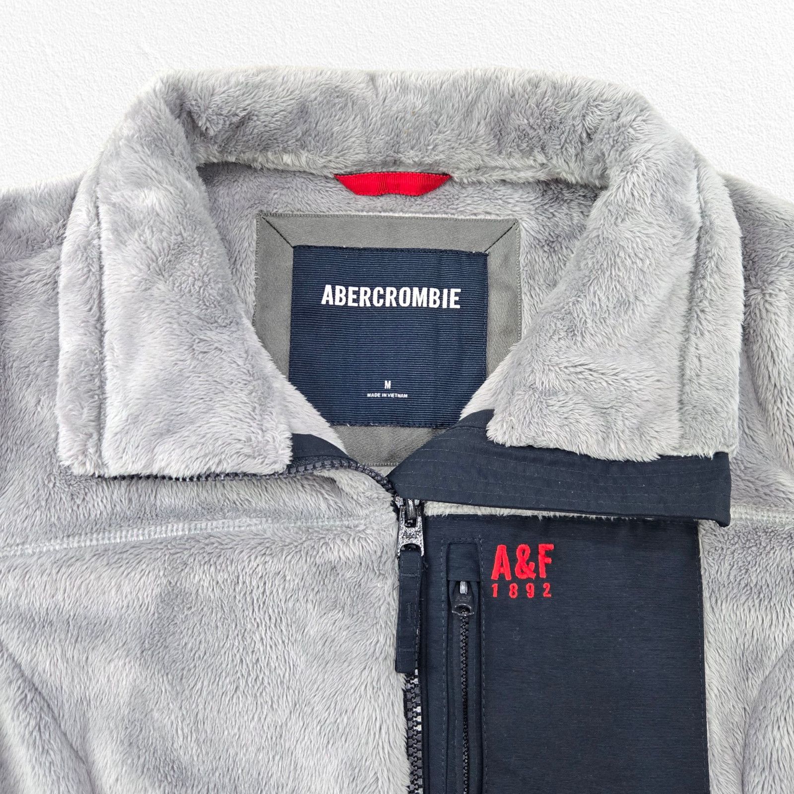 Abercrombie & Fitch Abercrombie Gray Fleece Full Zip Jacket Size Medium Size M / US 6-8 / IT 42-44 - 3 Thumbnail