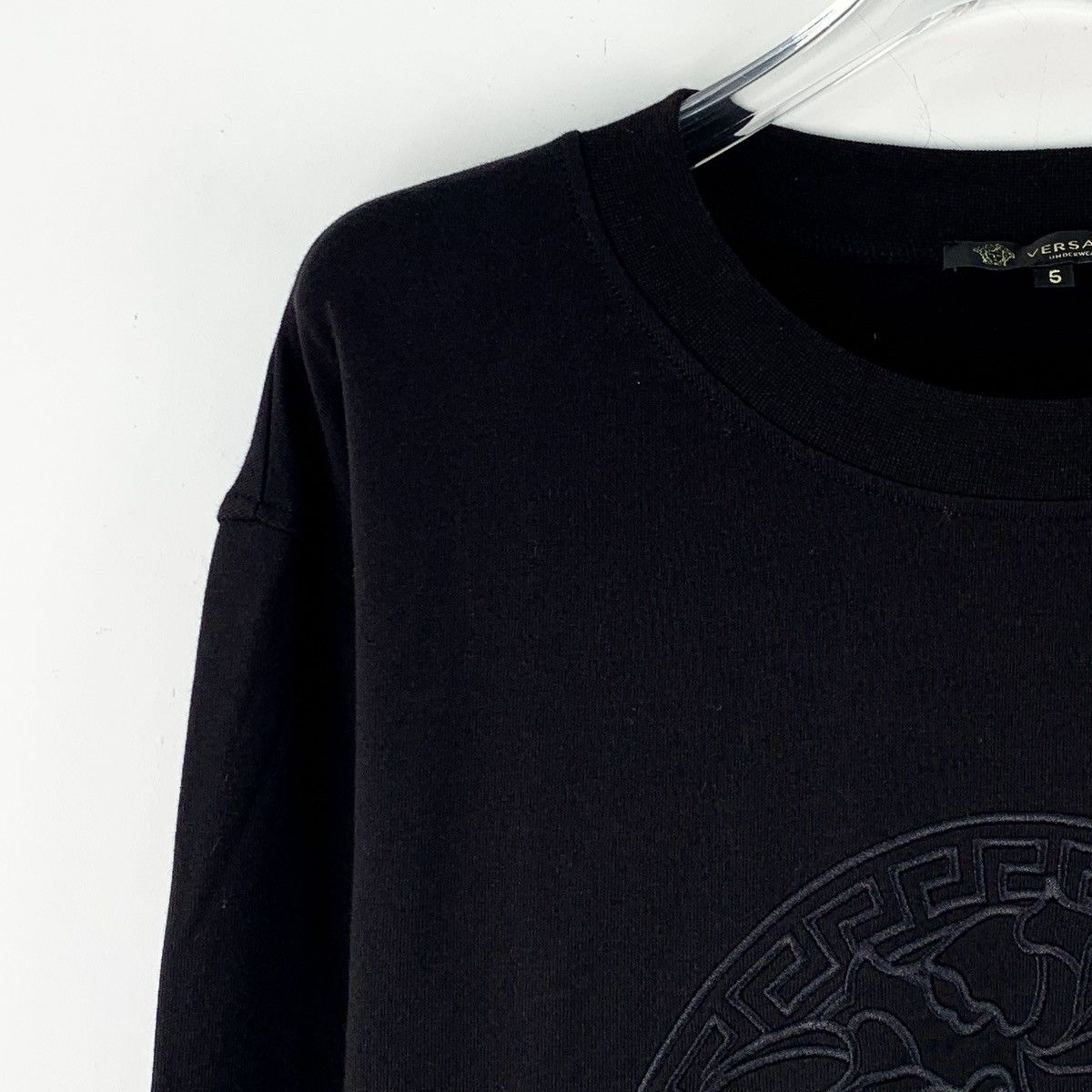 Versace Versace Black Medusa Head Long Sleeve Sweatshirt K26WX Size US L / EU 52-54 / 3 - 3 Thumbnail