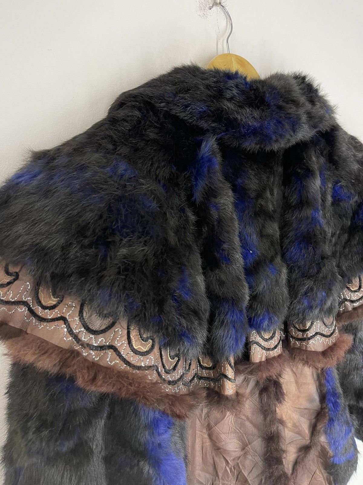 Japanese Brand × Vintage VINTAGE CLOAKS & CAPES RACCOONS FURS Size M / US 6-8 / IT 42-44 - 6 Thumbnail