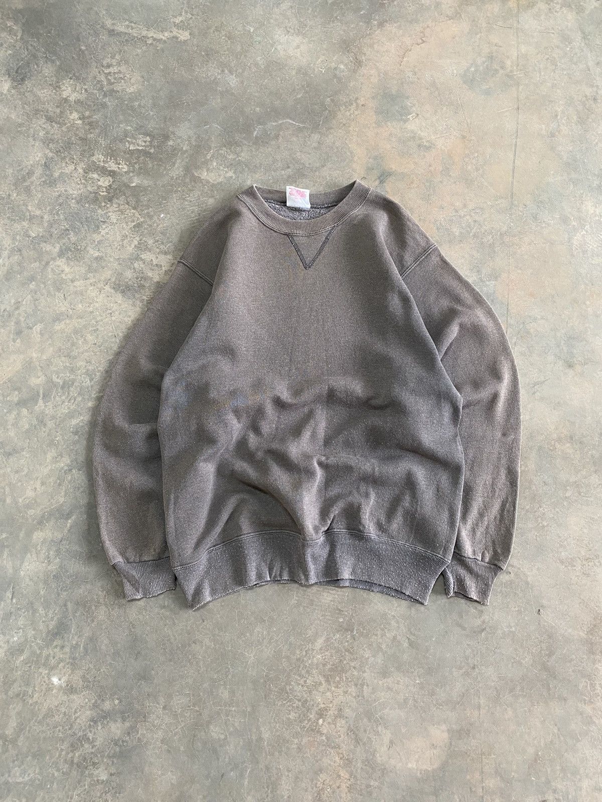 Vintage HANES 80s CREWNECK BLANK SWEATSHIRT PLAIN FADED Size US M / EU 48-50 / 2 - 1 Thumbnail