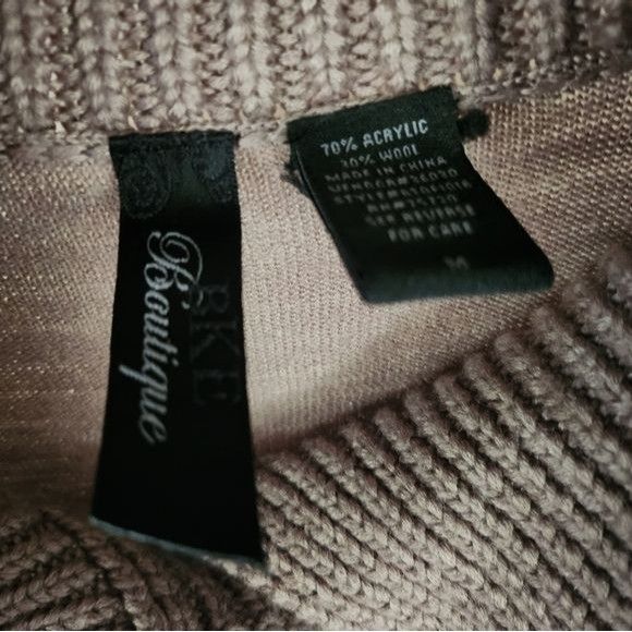 BKE BKE Boutique Hand Embroidered Unique Sz. M Sweater Cardigan Size M / US 6-8 / IT 42-44 - 5 Thumbnail