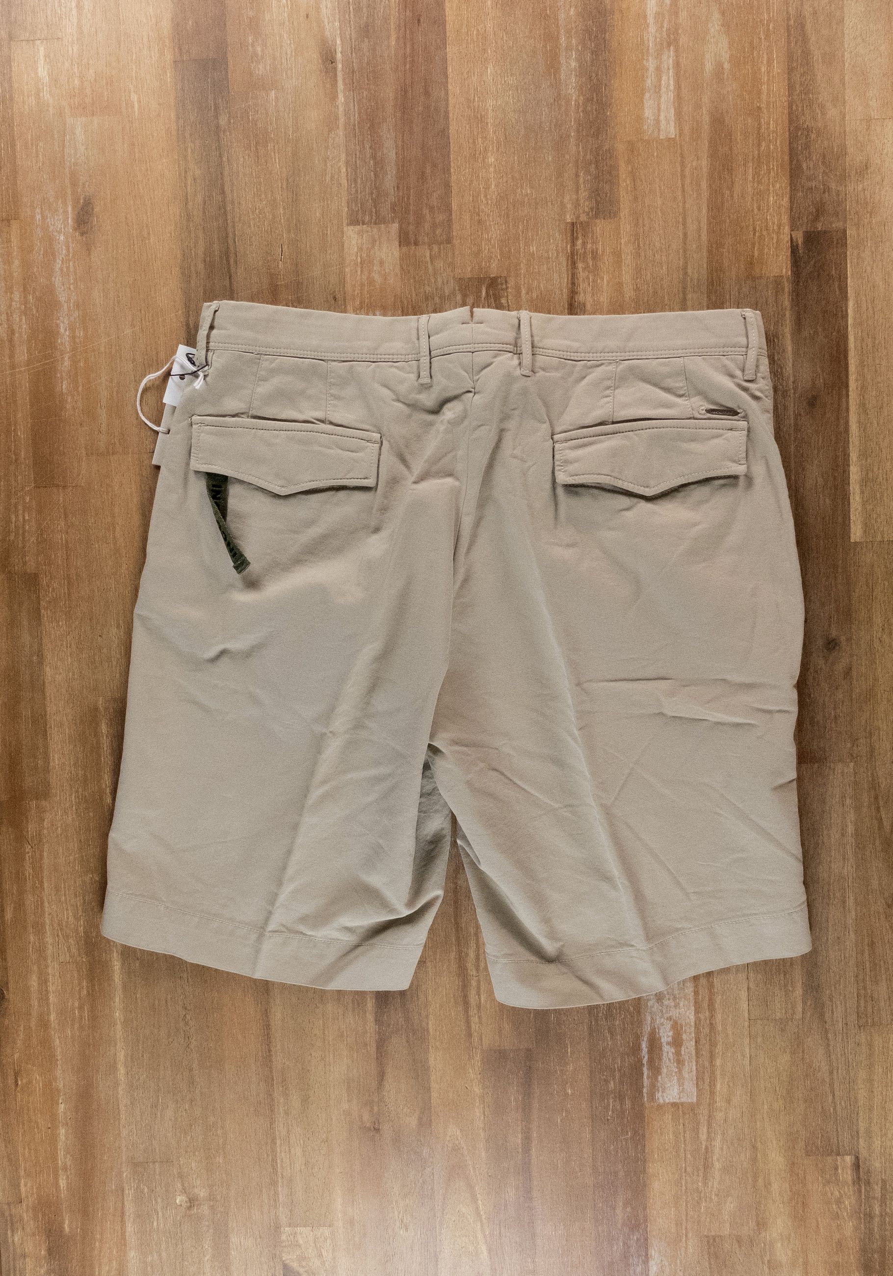 Incotex INCOTEX beige cotton blend shorts Size 36 US / 52 IT Size US 36 / EU 52 - 9 Thumbnail