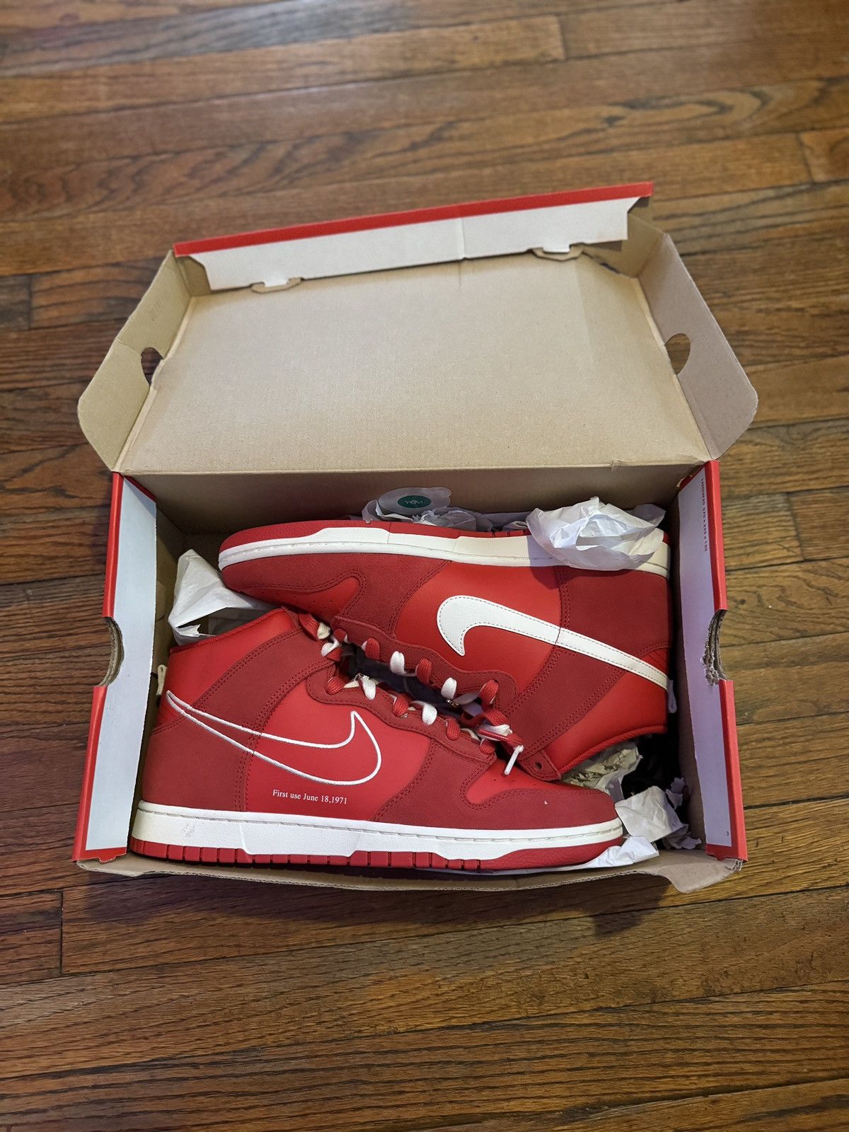 Nike NIKE DUNK HIGH SE (FIRST USE) Size US 12 / EU 45 - 4 Thumbnail