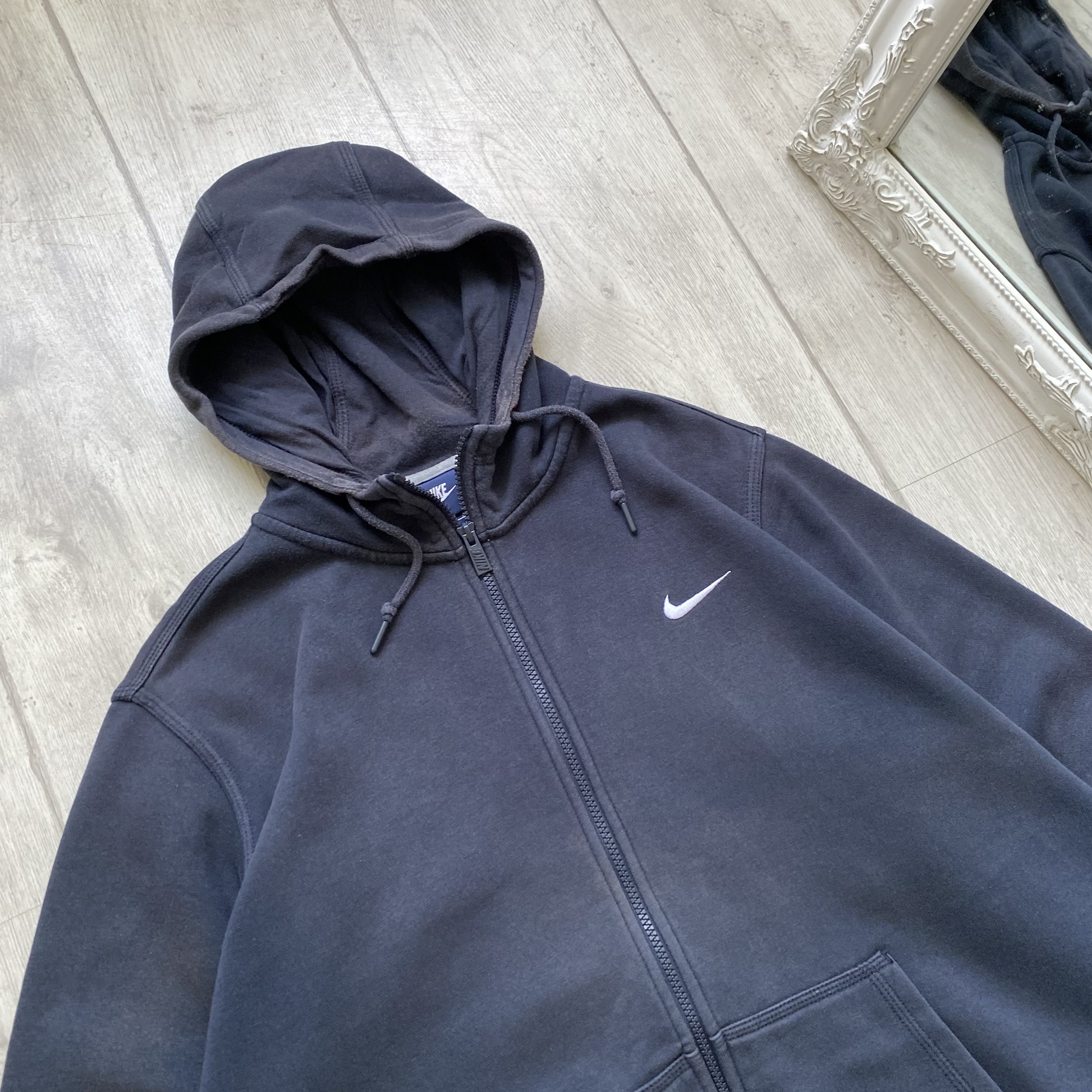 Nike 🦏 Faded Nike Zip up Hoodie Vintage style Skater Surfing Size US XL / EU 56 / 4 - 3 Thumbnail