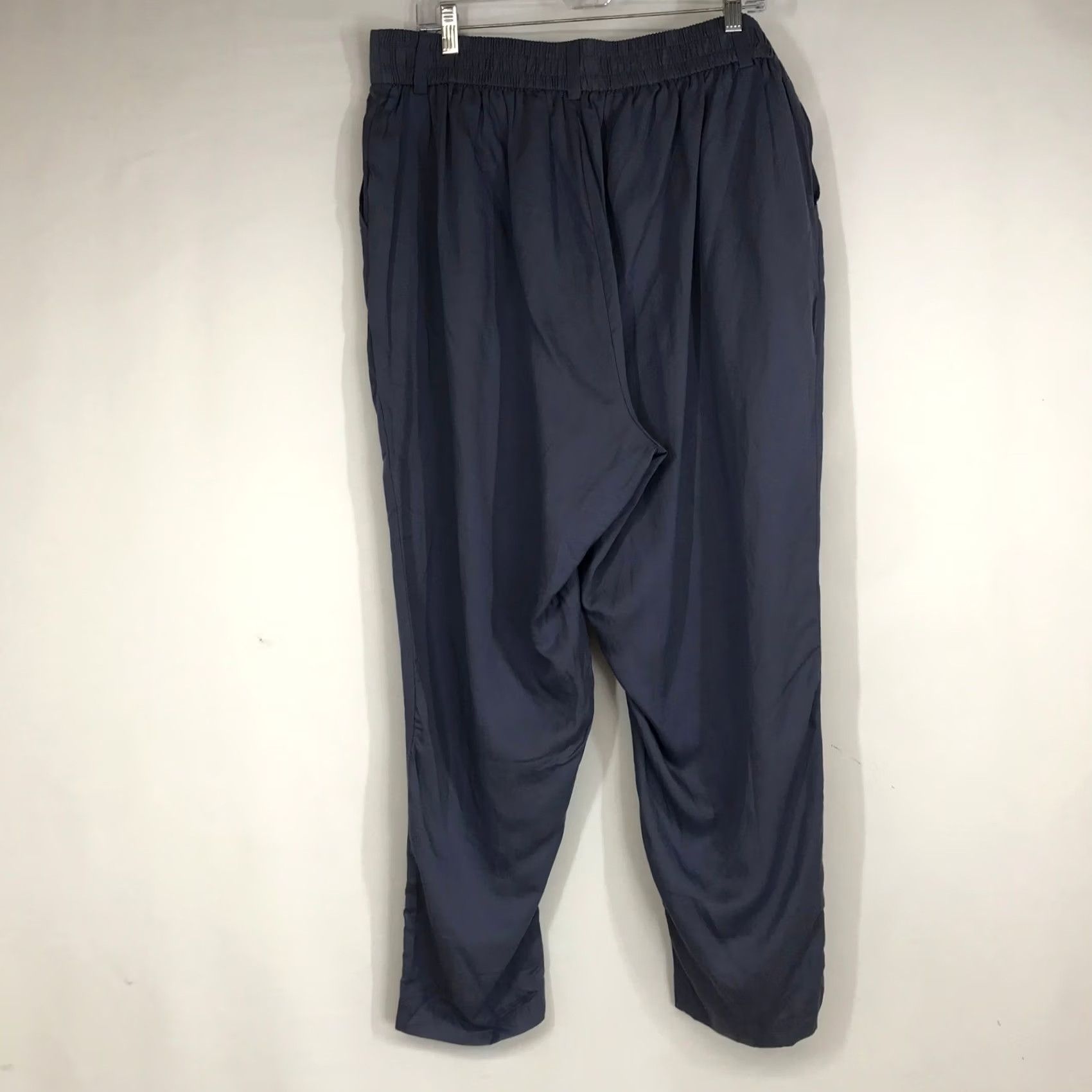 Torrid Torrid Pants Women's Size 16 Blue Linen Blend Flat Front Taper Size 38" / US 16 / IT 52 - 4 Thumbnail
