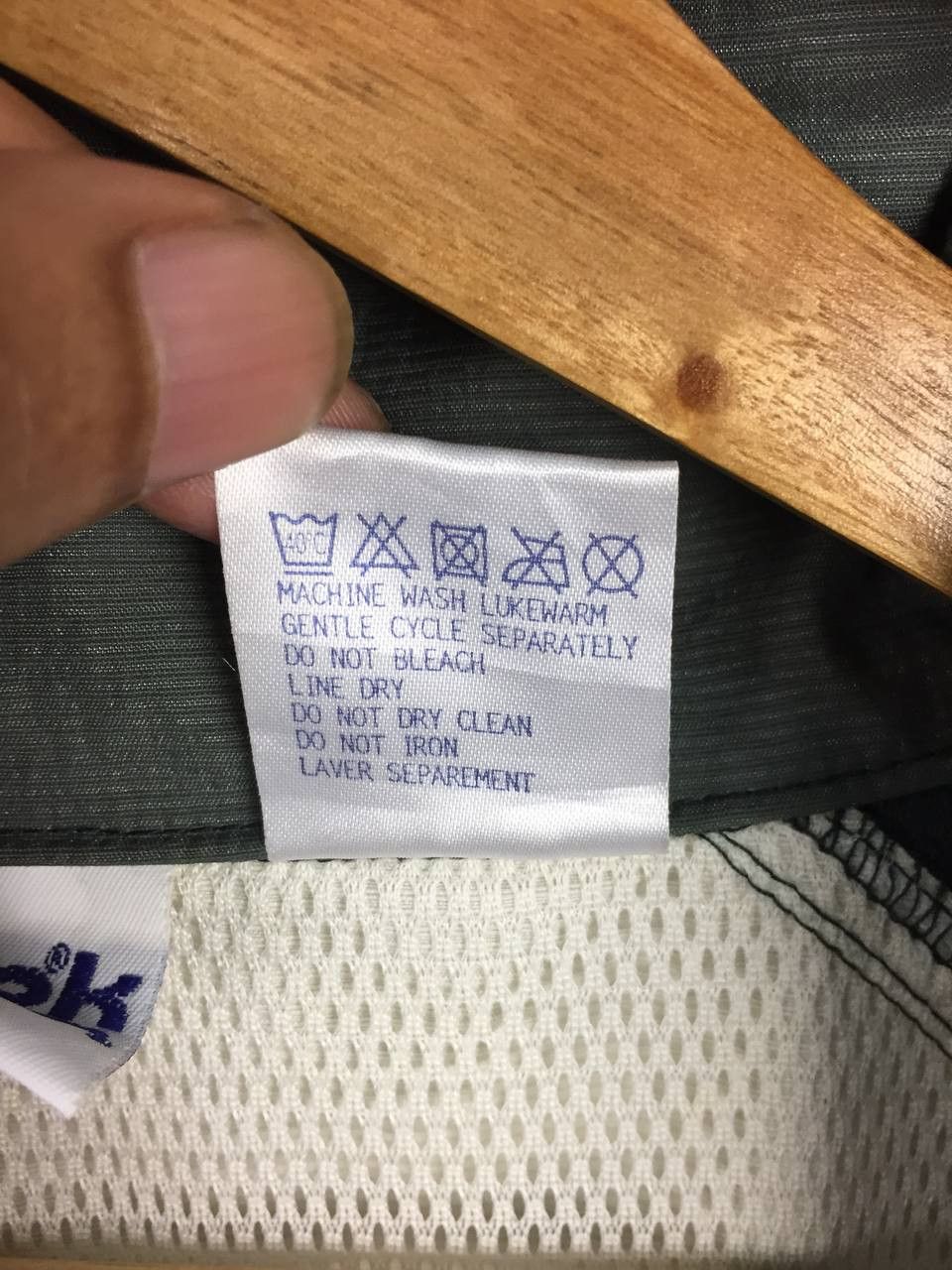 Reebok Vtg 90s Reebok Retro Colorblock Pullover Windbreaker Jacket Size US L / EU 52-54 / 3 - 17 Thumbnail