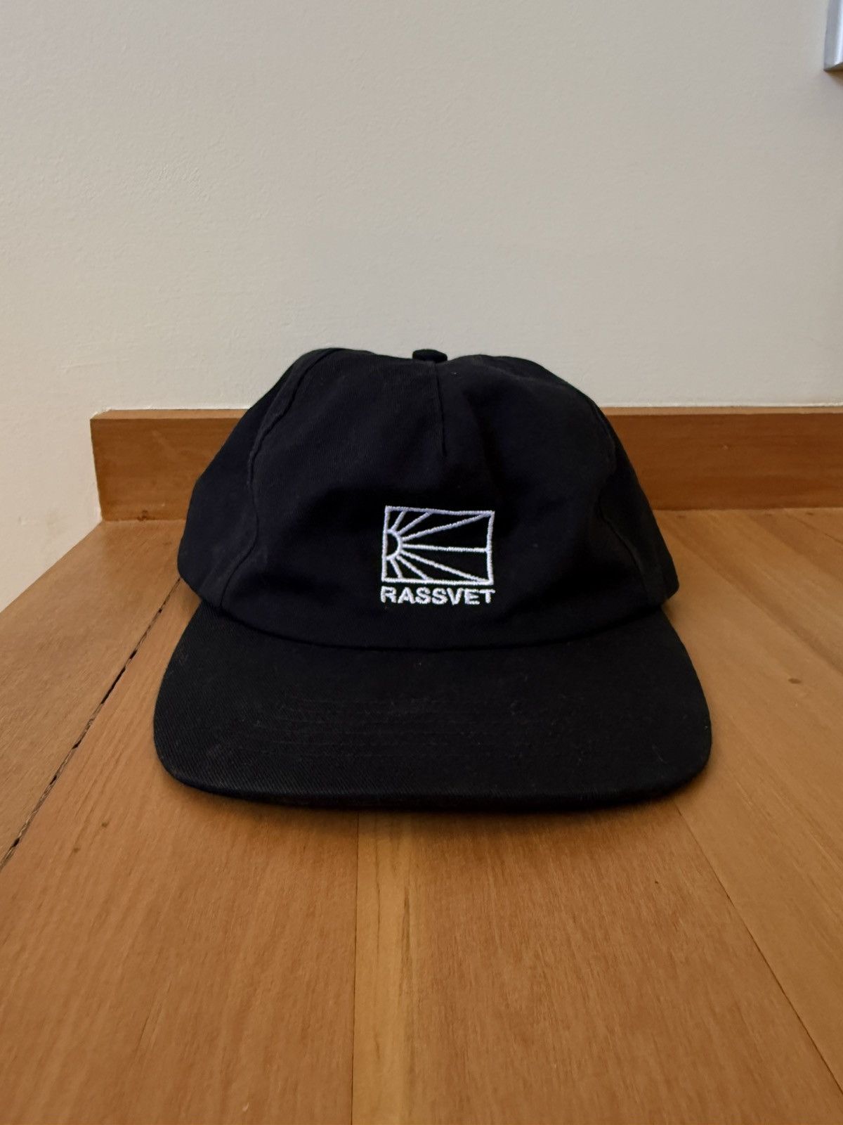 PACCBET Rassvet Hat Size ONE SIZE - 1 Thumbnail