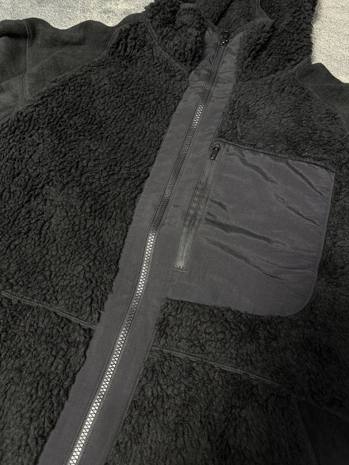 Uniqlo × White Mountaineering uniqlo X White Mountaineering Fleece Hoodie Size US XXL / EU 58 / 5 - 3 Thumbnail