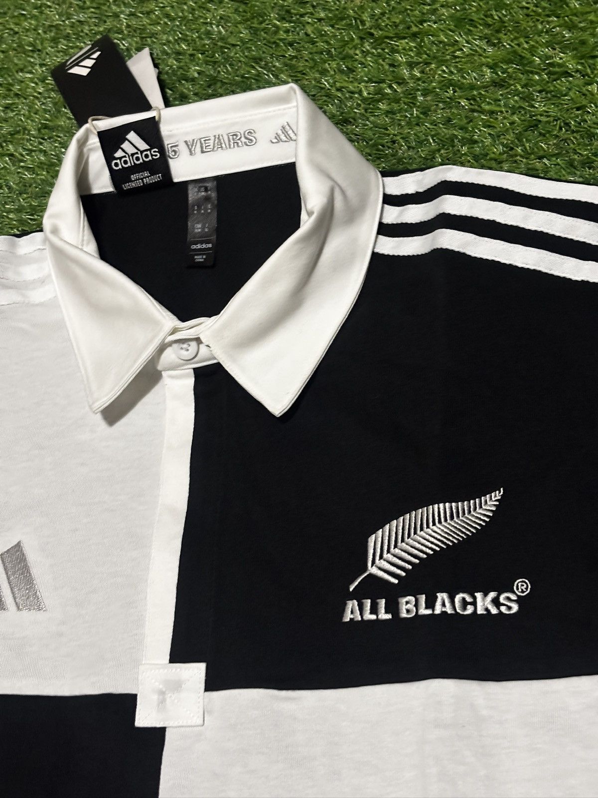 Adidas Adidas men All Blacks Rugby Culture Jersey Sz M Size US M / EU 48-50 / 2 - 2 Thumbnail