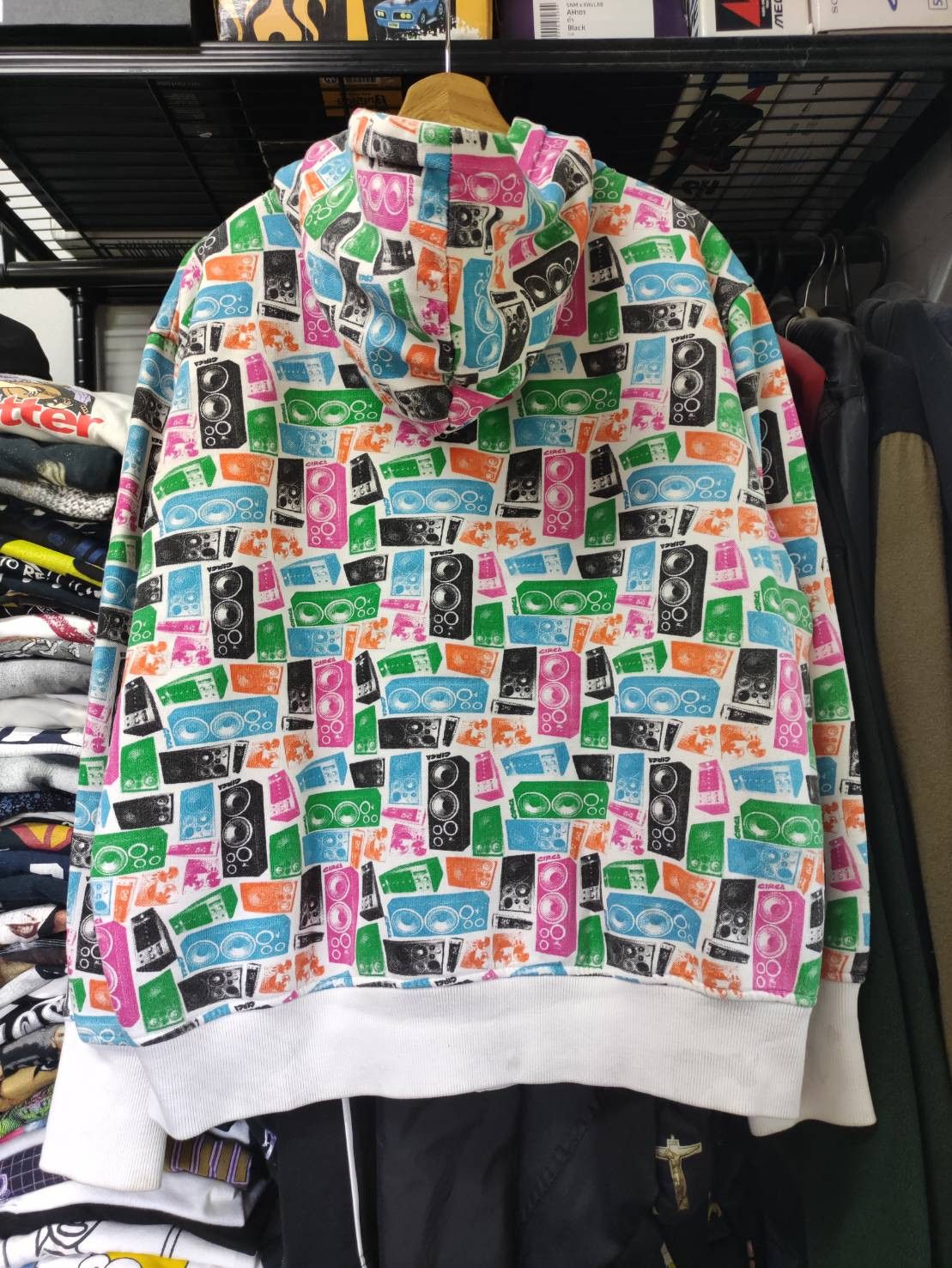 C1RCA Vtg 00's Circa Speaker All Over Print Zip Hoodie Size US M / EU 48-50 / 2 - 13 Thumbnail