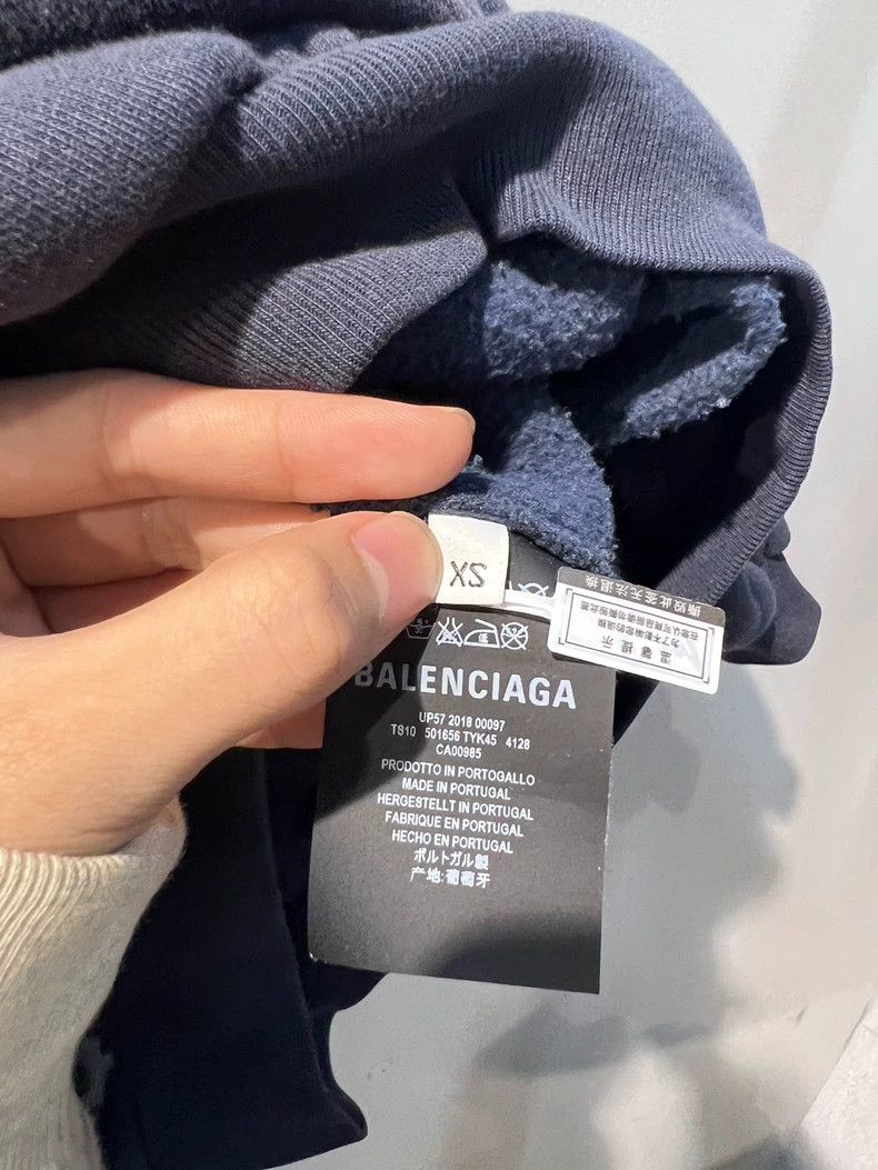 Balenciaga Balenciaga Maisui hoodie sweater Size US XS / EU 42 / 0 - 4 Thumbnail