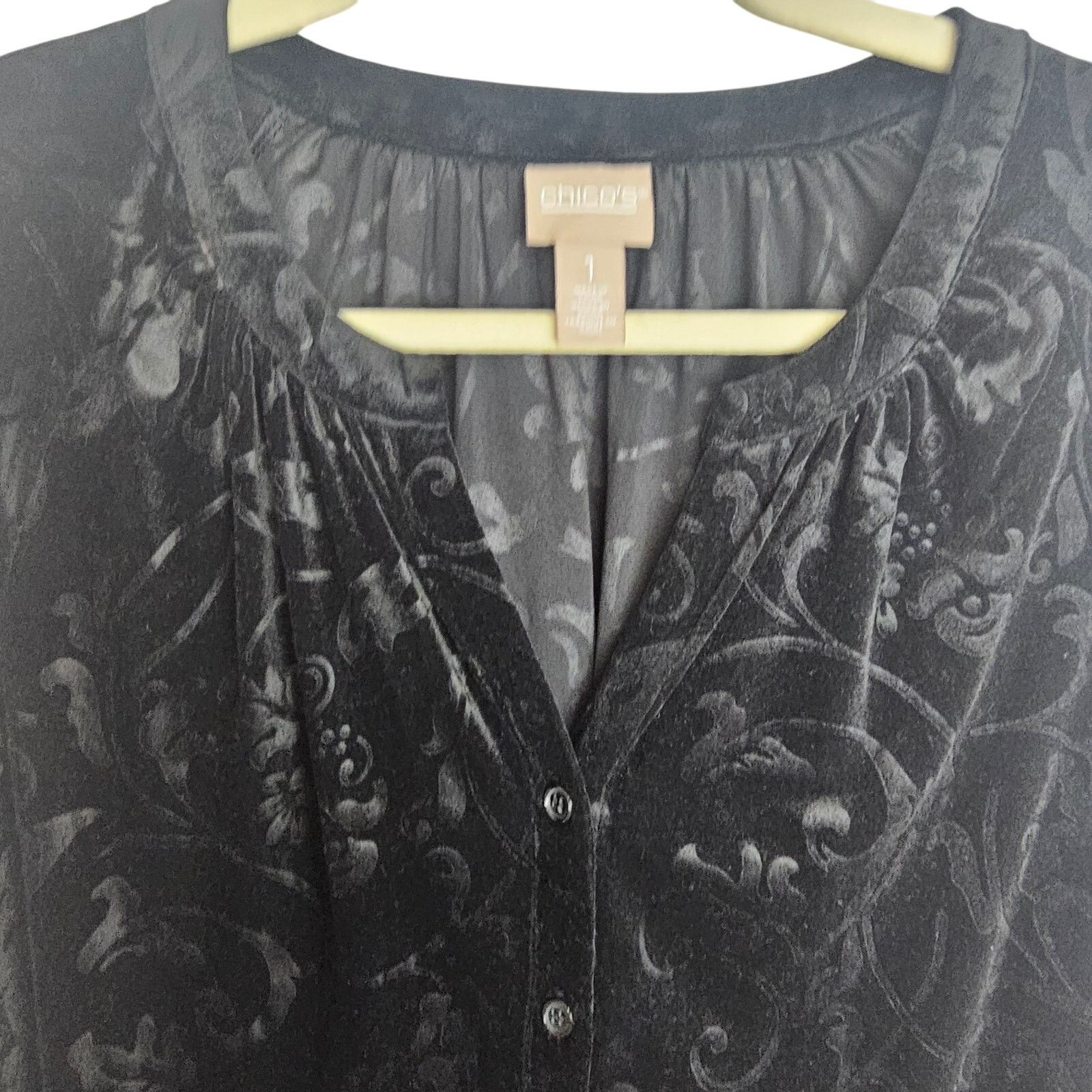 Chicos Chicos Womens Velvet Floral Blouse Elegant Dark Romance Size M / US 6-8 / IT 42-44 - 2 Thumbnail