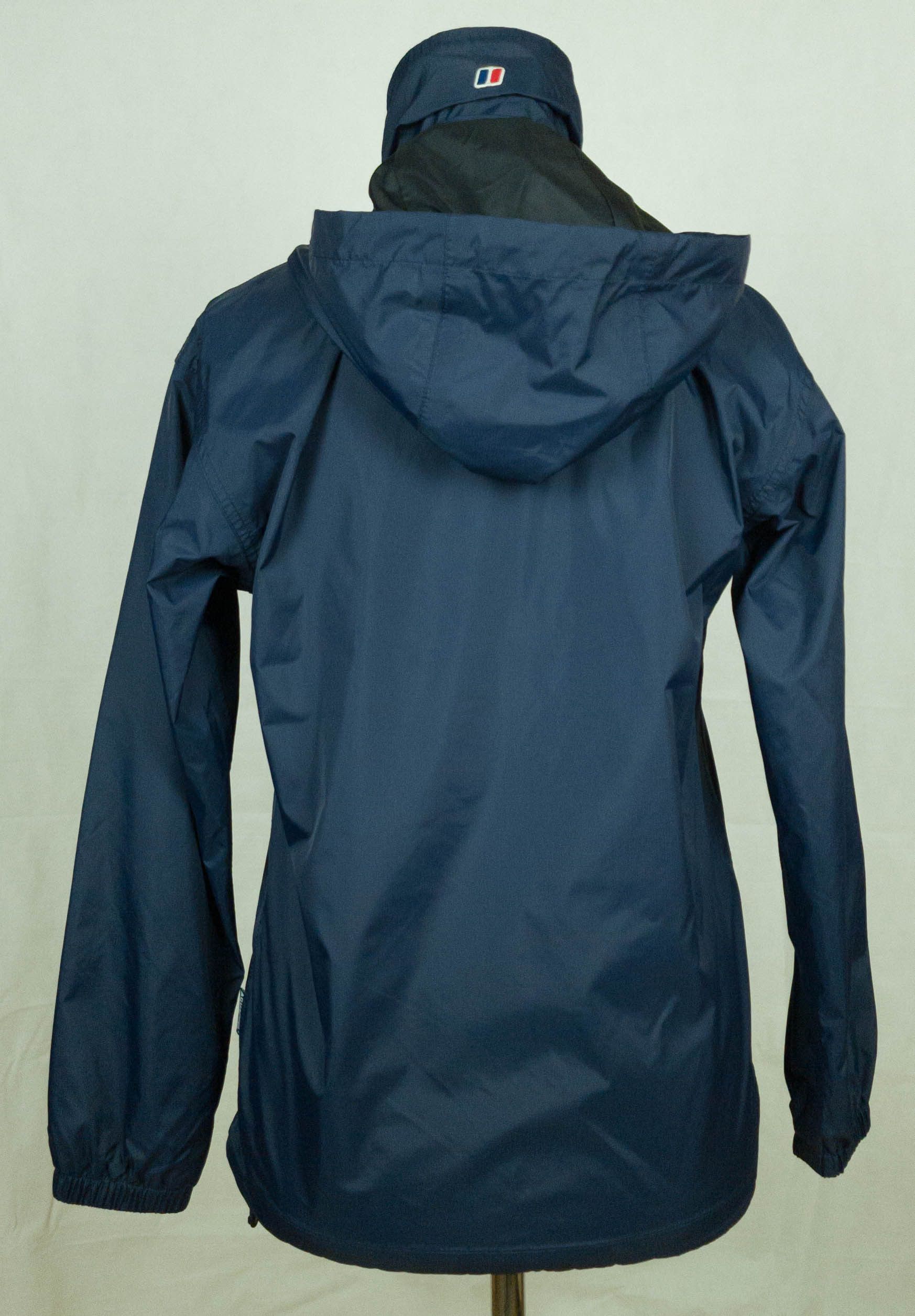 Berghaus Berghaus womens zip jacket aquafol size 10 ( M) ( LABEL 8) Size M / US 6-8 / IT 42-44 - 2 Thumbnail