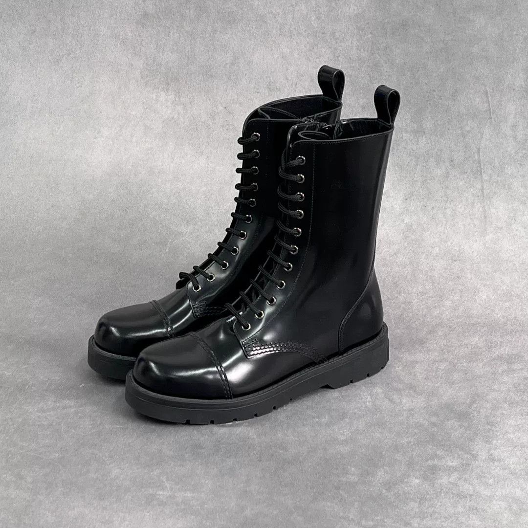 Valentino Valentino Leather Boots 8 Men Size US 8 / EU 41 - 1 Thumbnail
