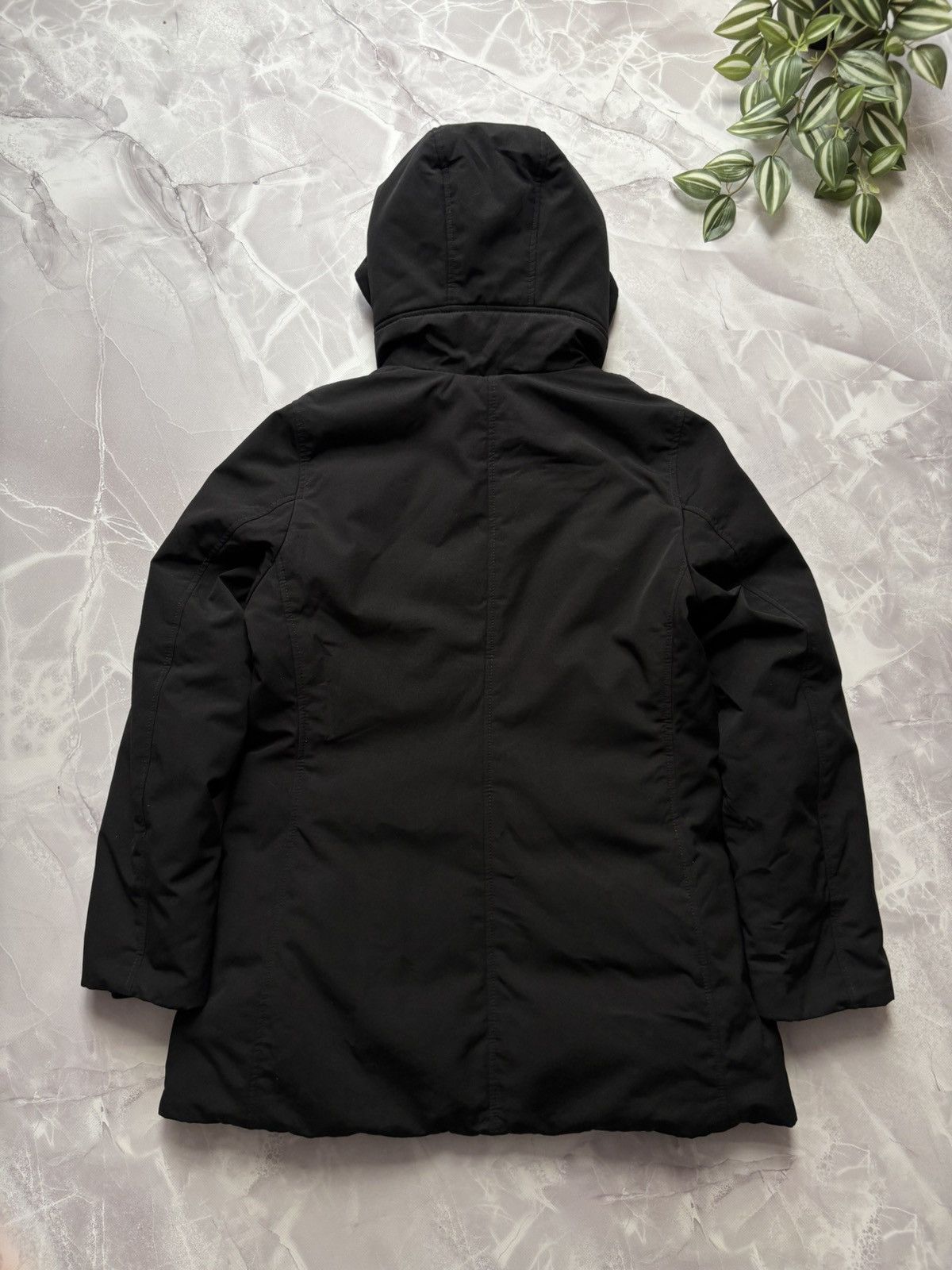 Uniqlo UNIQLO Hybrid Down Ultra Warm Short Coat Faux Fur Black M Size M / US 6-8 / IT 42-44 - 4 Thumbnail