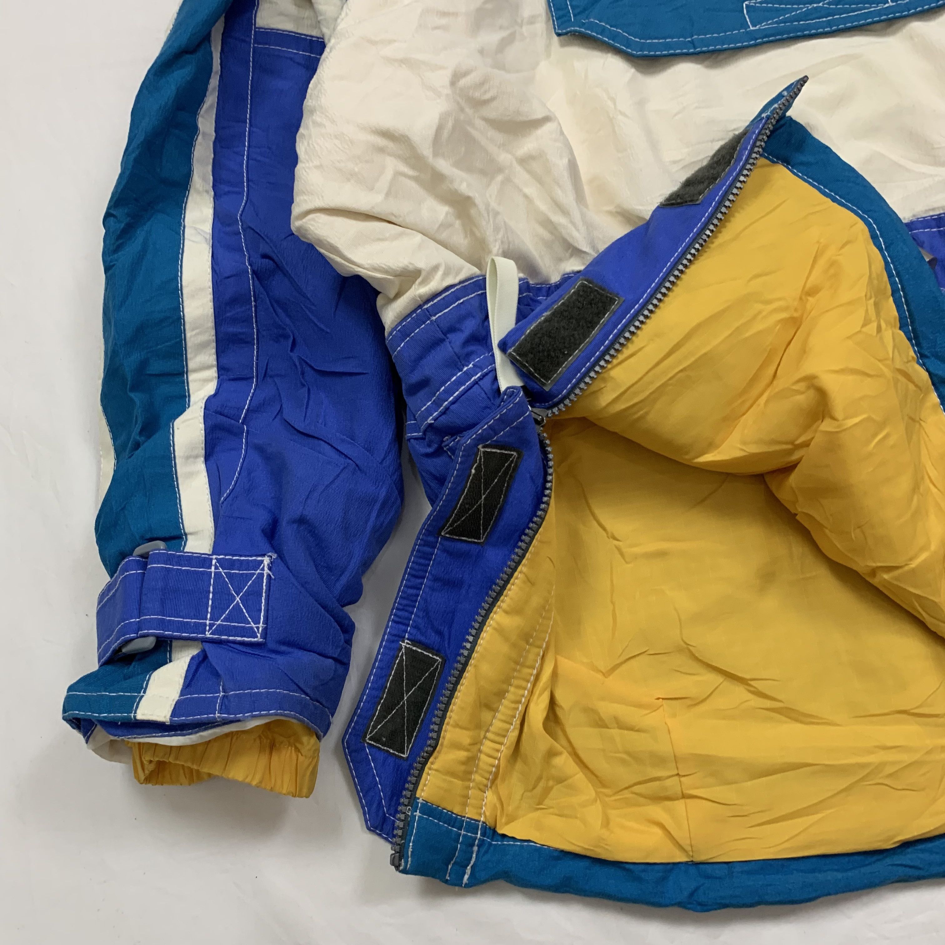 Vintage Vintage Mistral Sweden Ski Team Jacket Snowboard Size US L / EU 52-54 / 3 - 5 Thumbnail