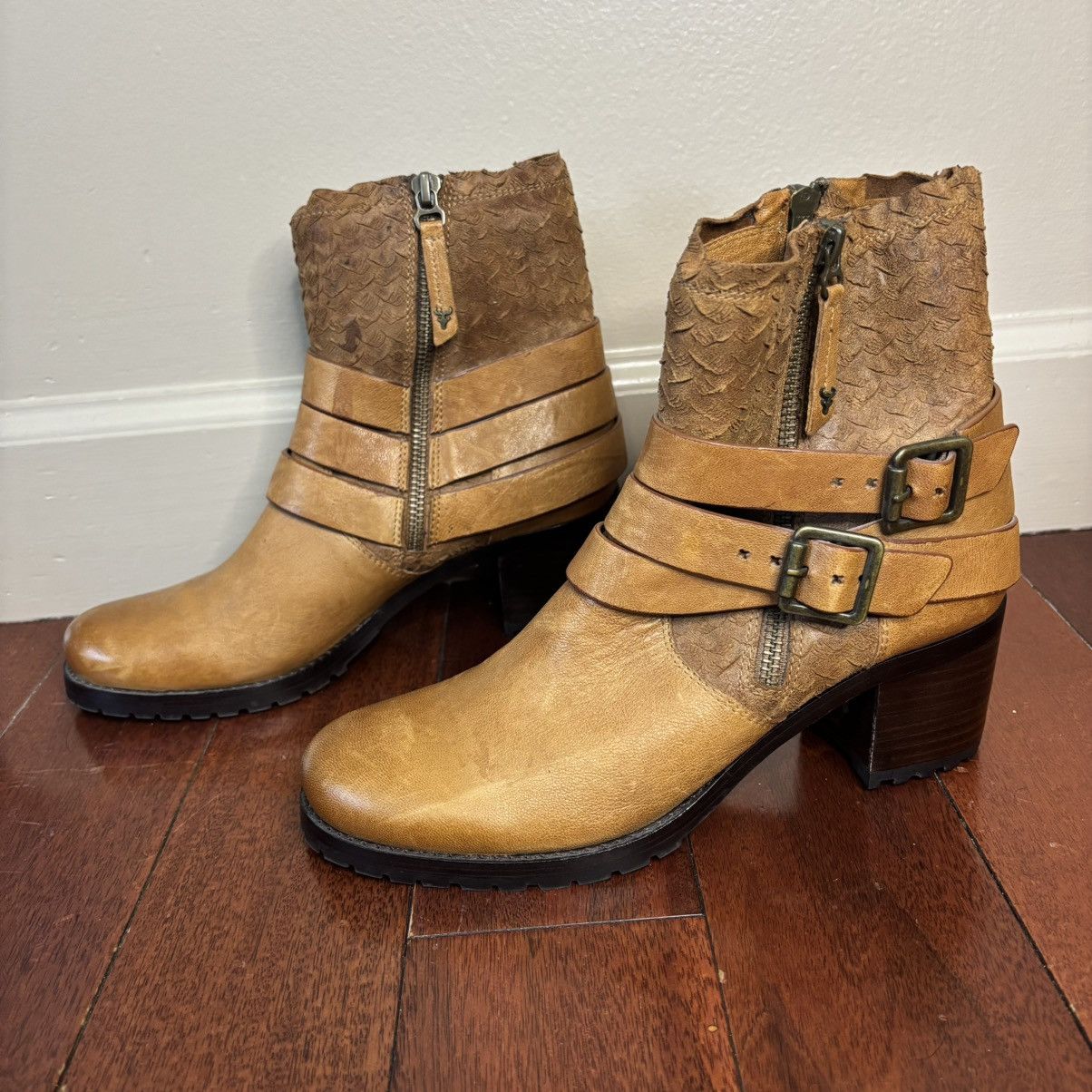 Trask H.S. Trask 7M Leather Mallory Boot Block Heel Ankle Booties Size US 7 / IT 37 - 3 Thumbnail