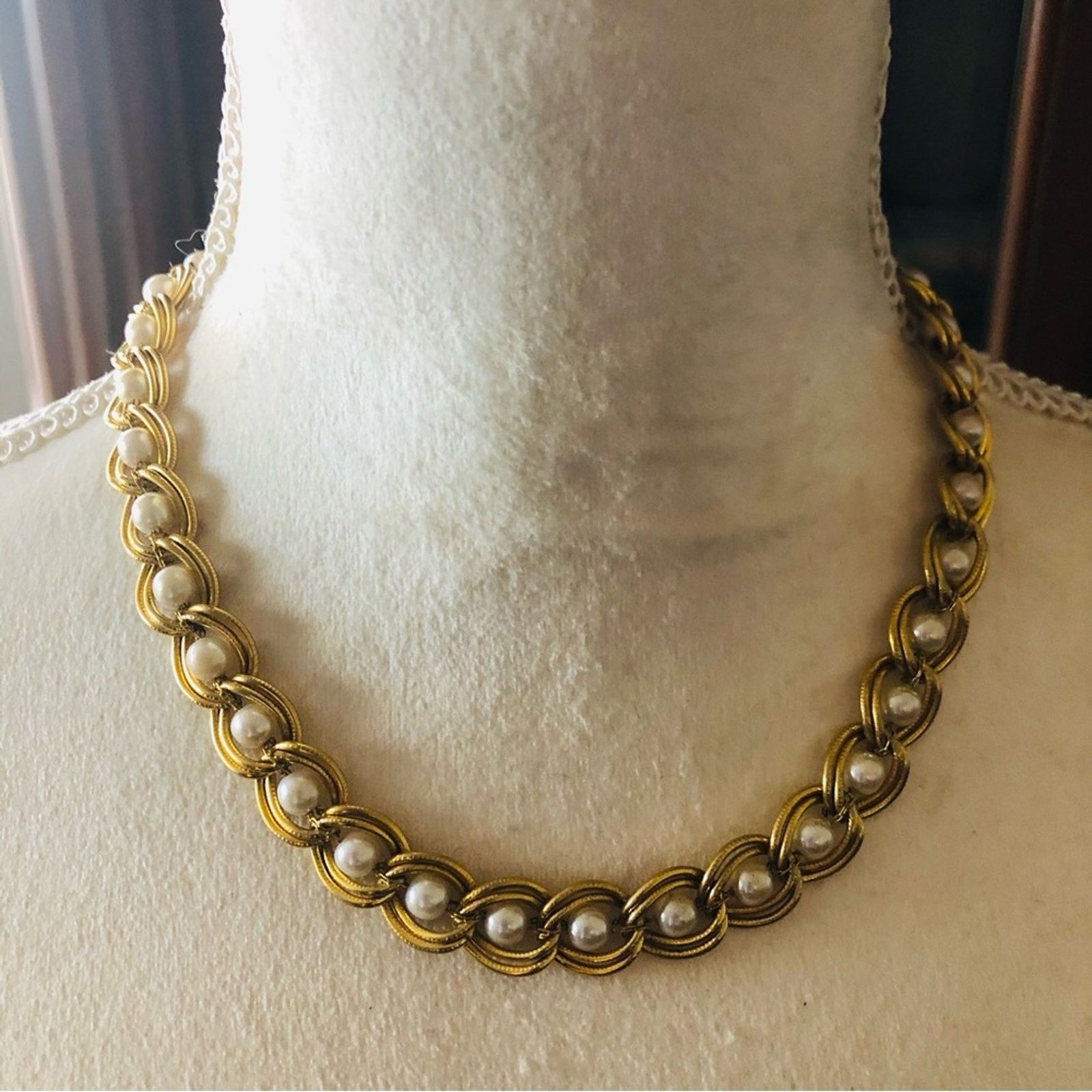 Vintage Vintage gold simulated pearl braided chain jewelry set Size ONE SIZE - 3 Thumbnail