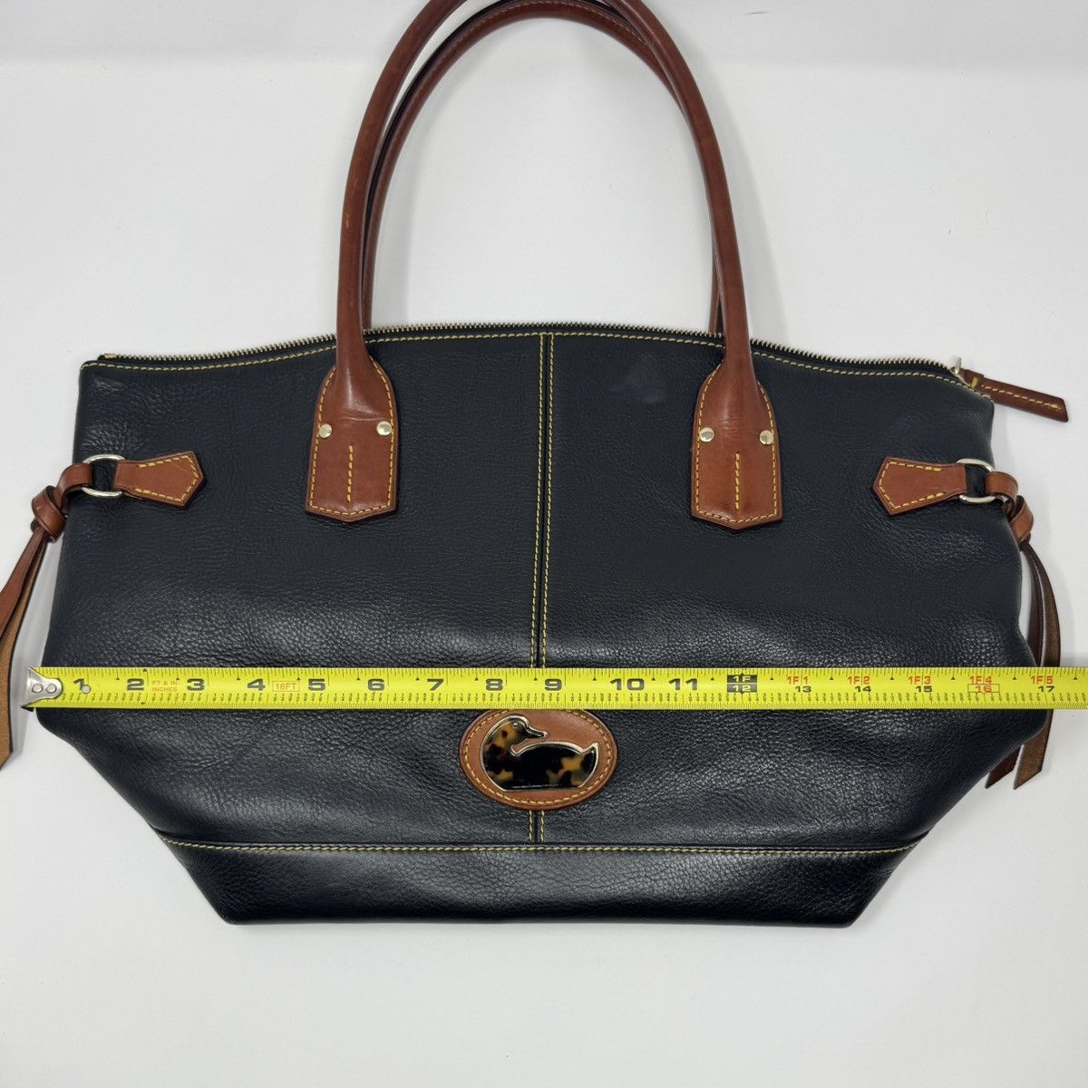 Dooney & Bourke Dooney & Bourke Black Leather Brown Handle Shoulder Bag Size ONE SIZE - 14 Thumbnail