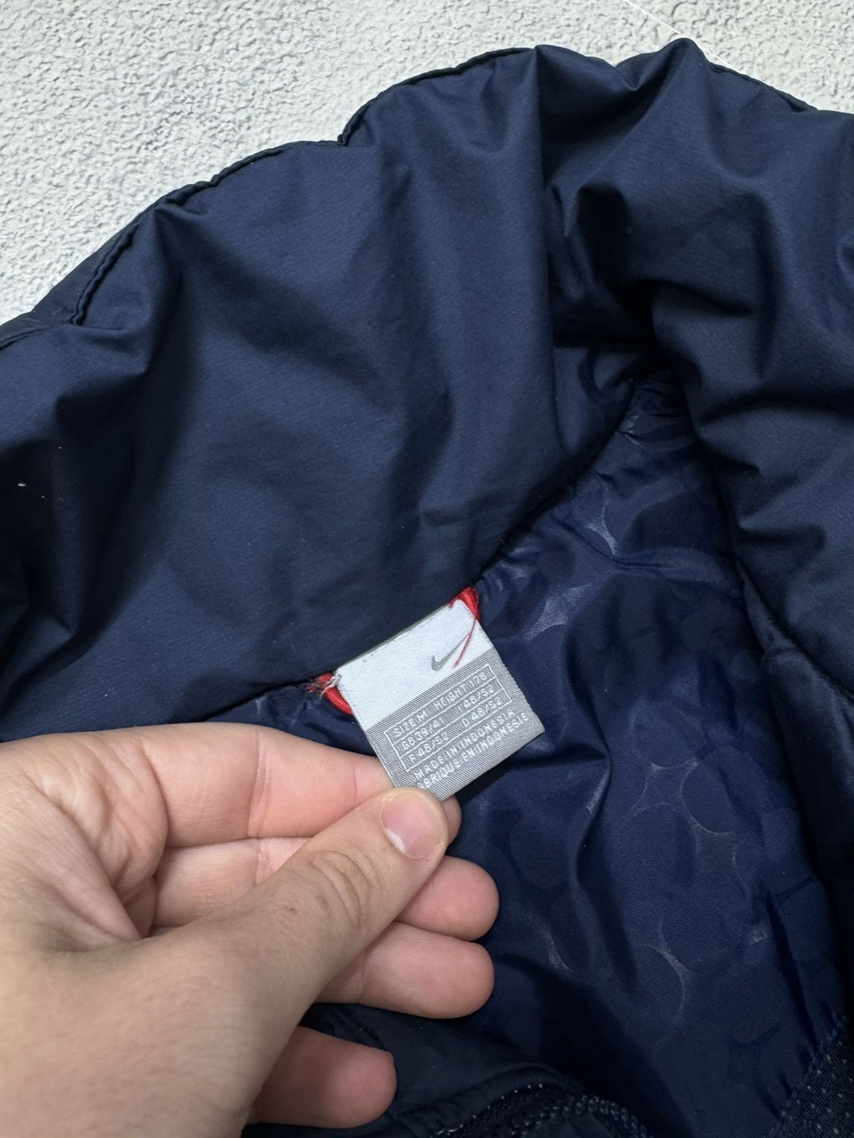 Nike Vintage Y2K Nike Nylon Mini Swoosh Jacket 00’s Size US M / EU 48-50 / 2 - 8 Thumbnail