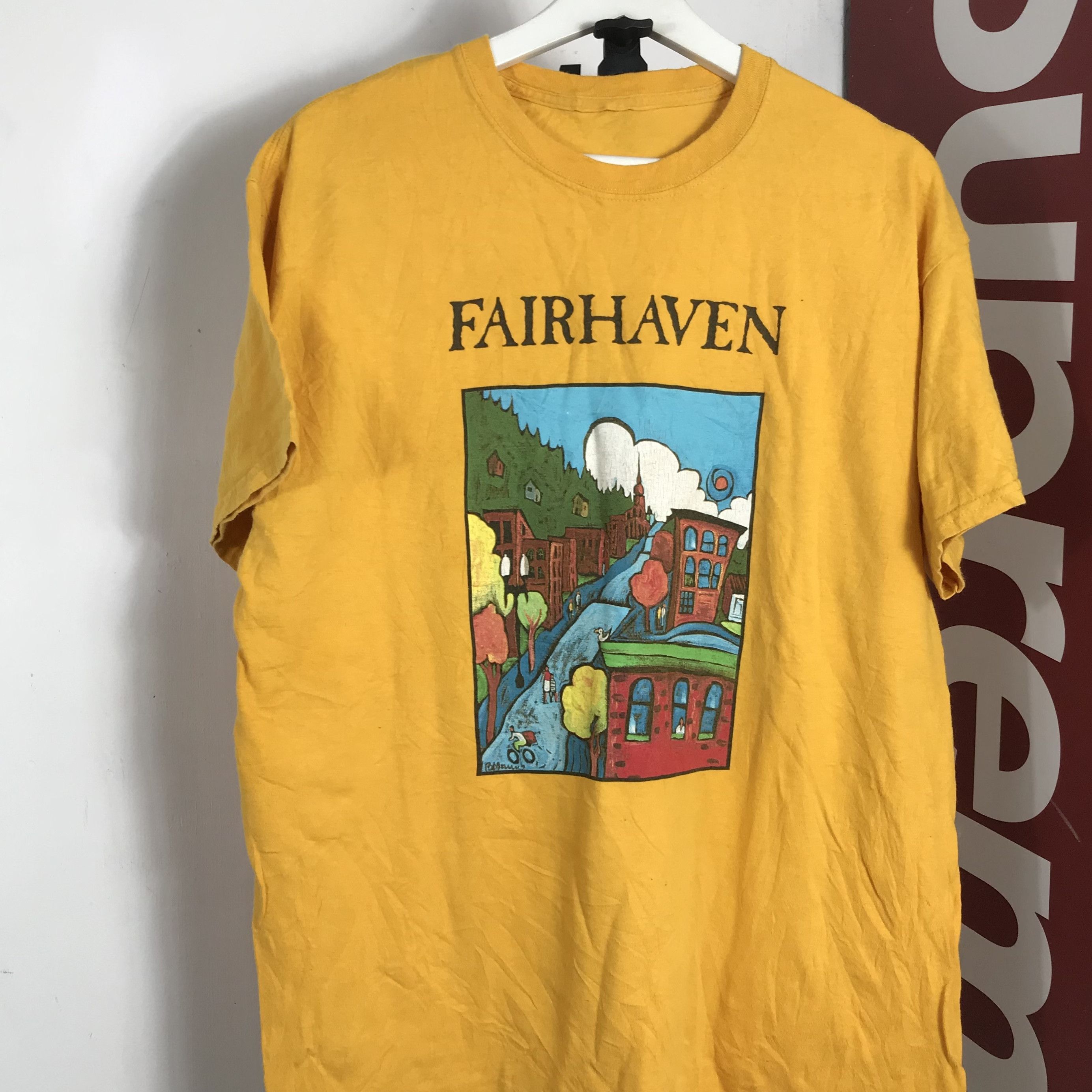 Fruit Of The Loom 90s A history FAIRHAVEN Devil by brian L griffin bellingham Size US L / EU 52-54 / 3 - 3 Thumbnail