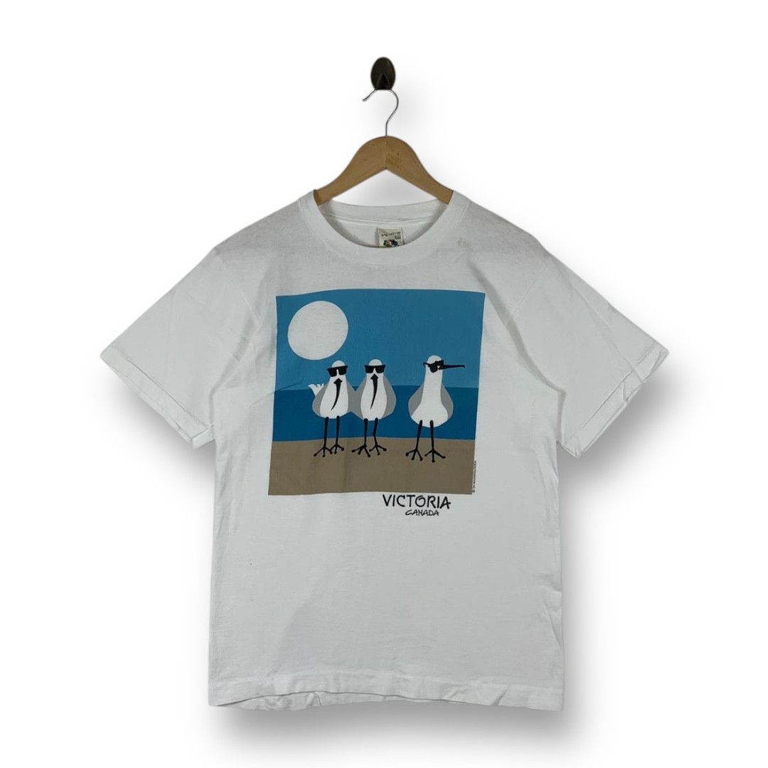 Fruit Of The Loom Vintage 90s Victoria BC Canada Souvenir Cool Seagulls Tee Size US M / EU 48-50 / 2 - 1 Thumbnail
