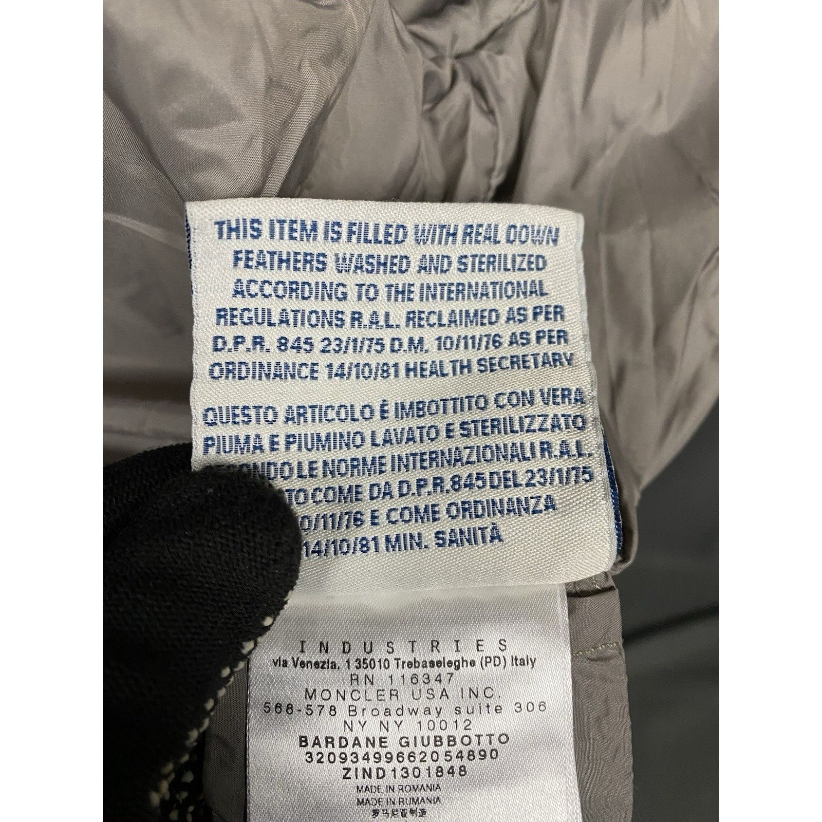 Moncler Moncler Bardane Giubbtto Women's Gray Down Insulated Long Ja Size M / US 6-8 / IT 42-44 - 15 Thumbnail
