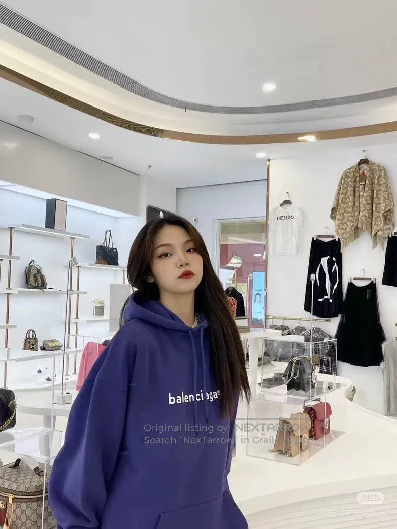 Balenciaga Balenciaga Purple Small Logo Hoodie Size US M / EU 48-50 / 2 - 7 Thumbnail