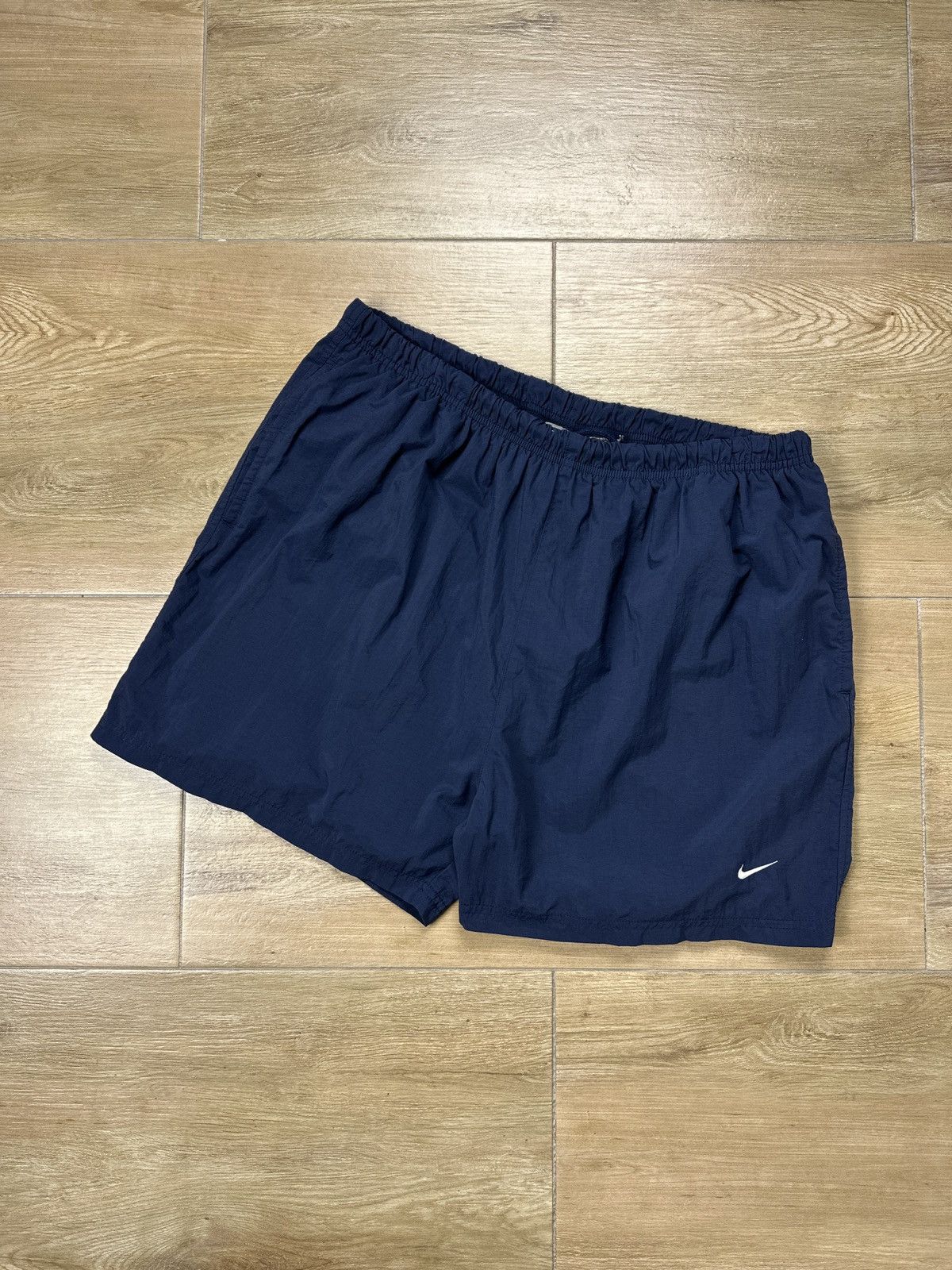 Nike × Vintage Vintage Y2K Nike Nylon Shorts Size US 36 / EU 52 - 1 Thumbnail