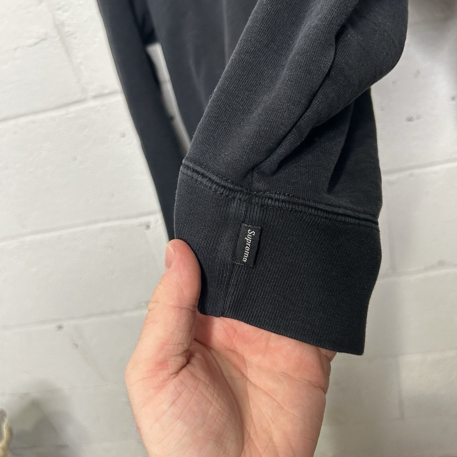 Supreme Supreme Double S Crewneck “Black” FW22 Size US S / EU 44-46 / 1 - 13 Thumbnail