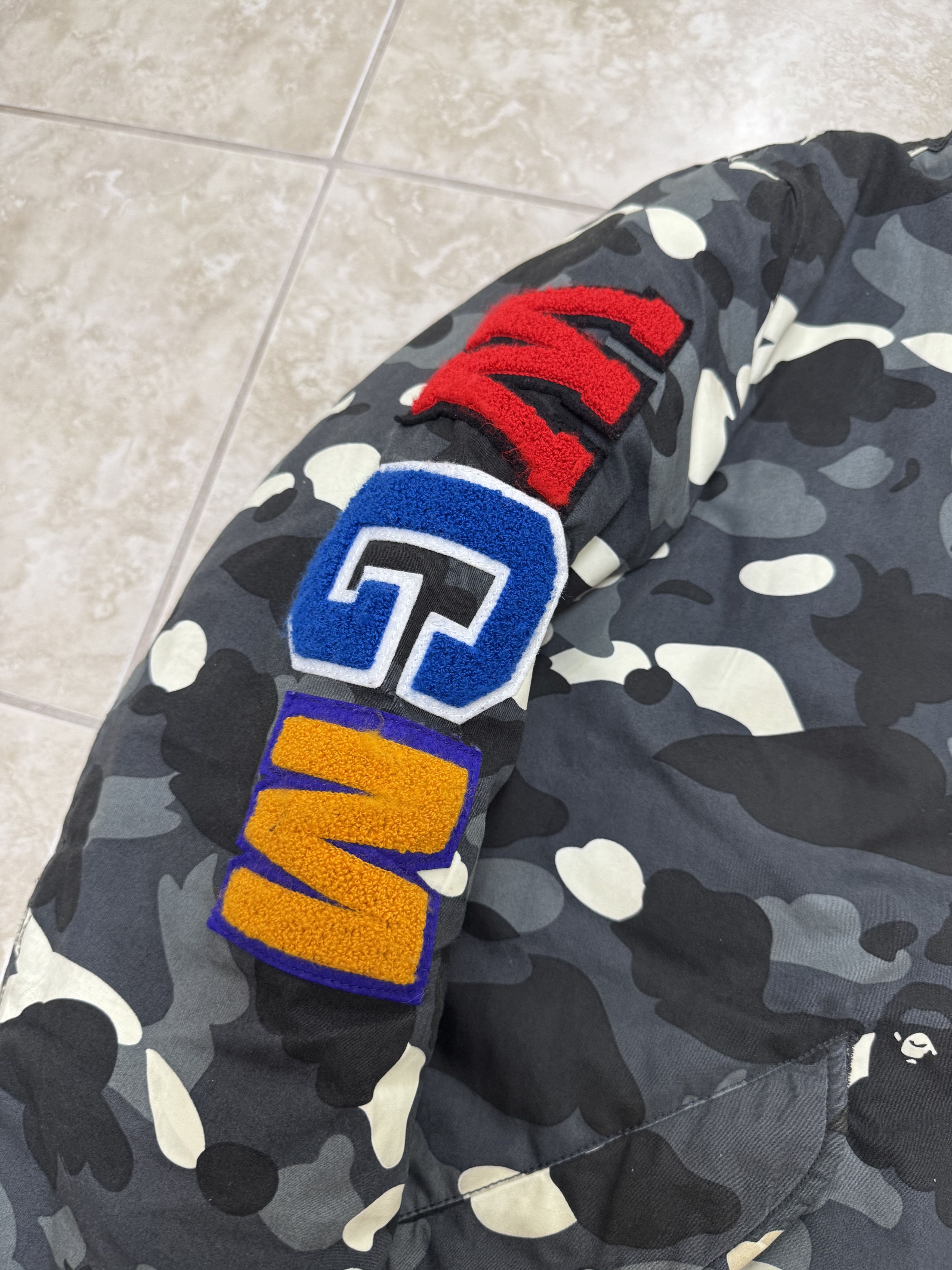 Bape Bape Grey Camo Shark Bomber Jacket Size US L / EU 52-54 / 3 - 5 Thumbnail