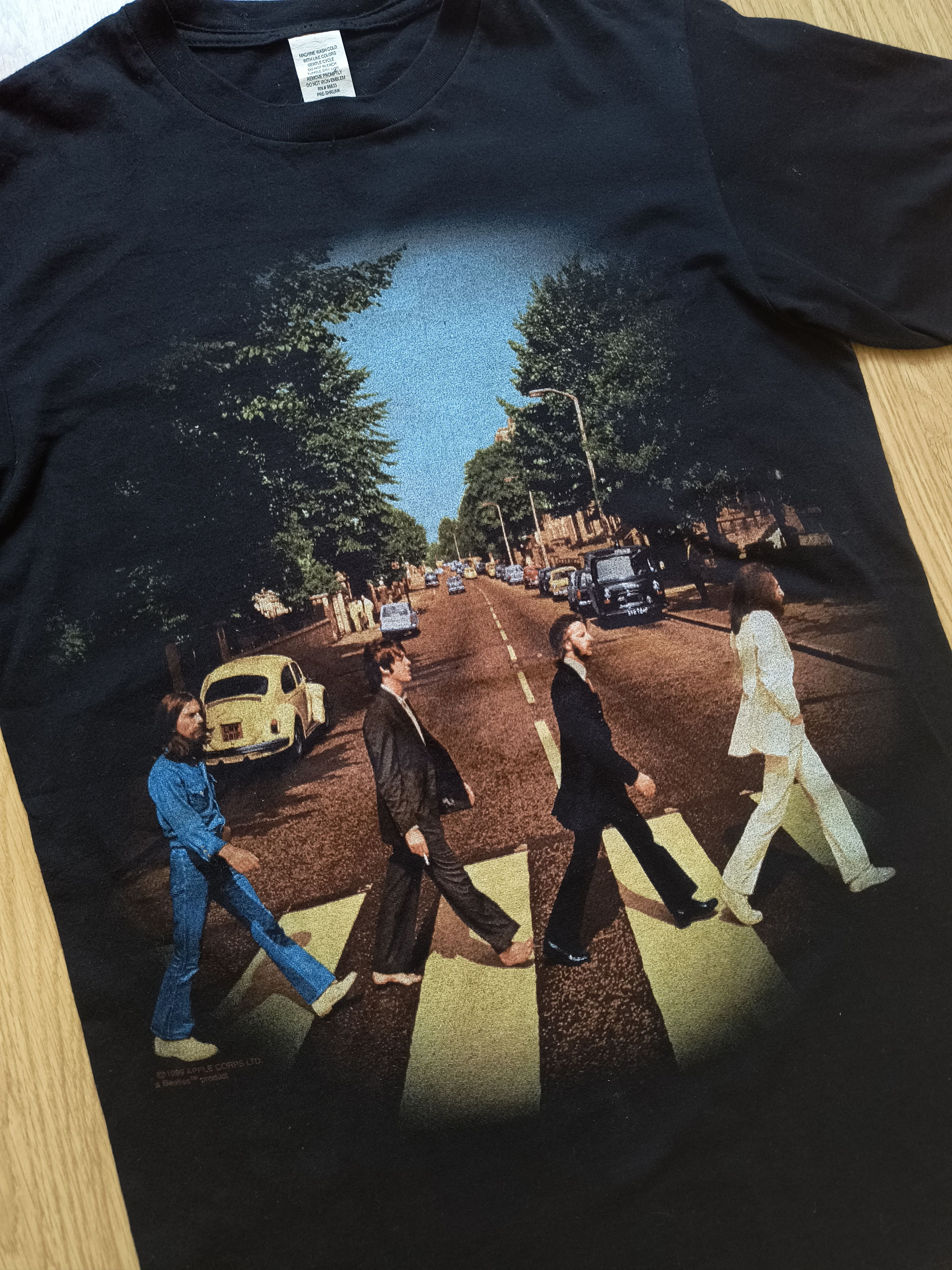 Band Tees The Beatles vintage Abbey Road Apple Corps LTD 90's Size US S / EU 44-46 / 1 - 2 Thumbnail