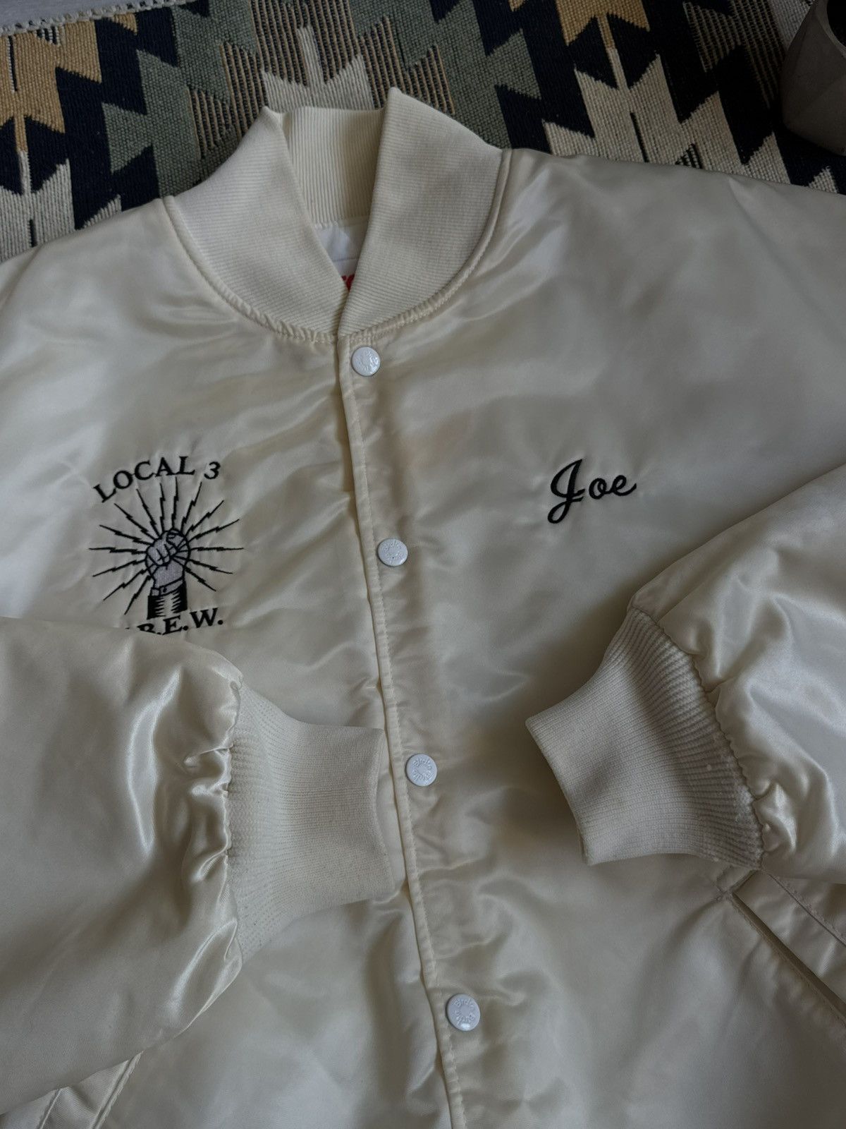 Vintage Vintage 1996 Local 3 I.B.E.W. USA Bomber Size US XL / EU 56 / 4 - 14 Thumbnail