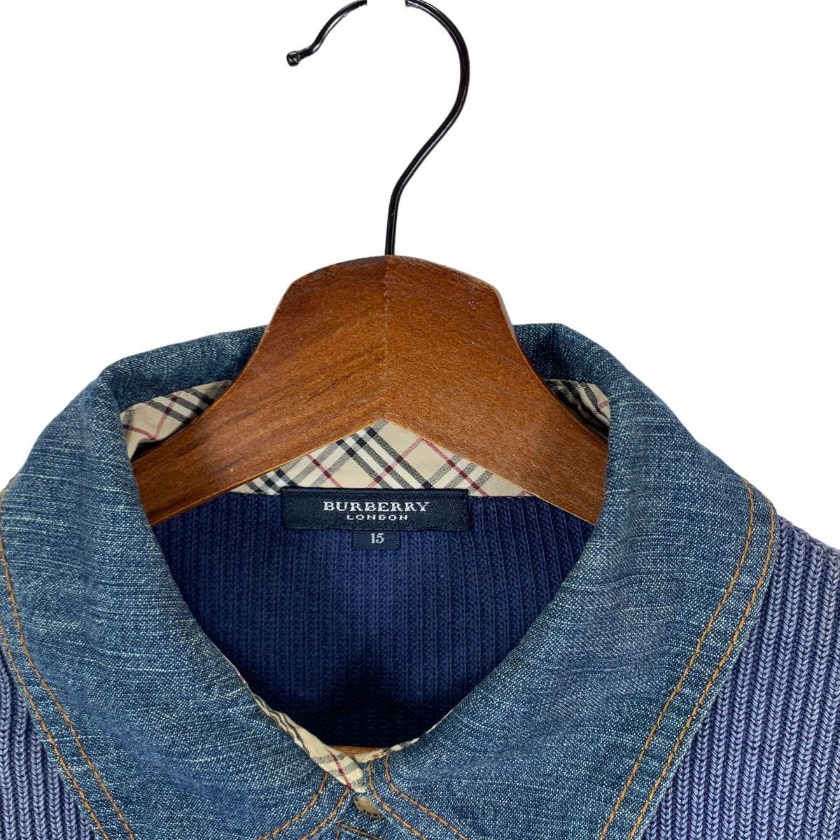 Burberry VINTAGE BURBERRYS OF LONDON CARDIGAN PEARL SNAP BUTTON Size S / US 4 / IT 40 - 5 Thumbnail