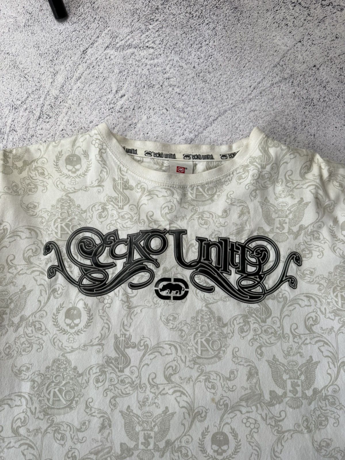 Ecko Unltd. Vintage Ecko Unltd Monogram Big Logo Y2K Shirt Size US M / EU 48-50 / 2 - 7 Thumbnail