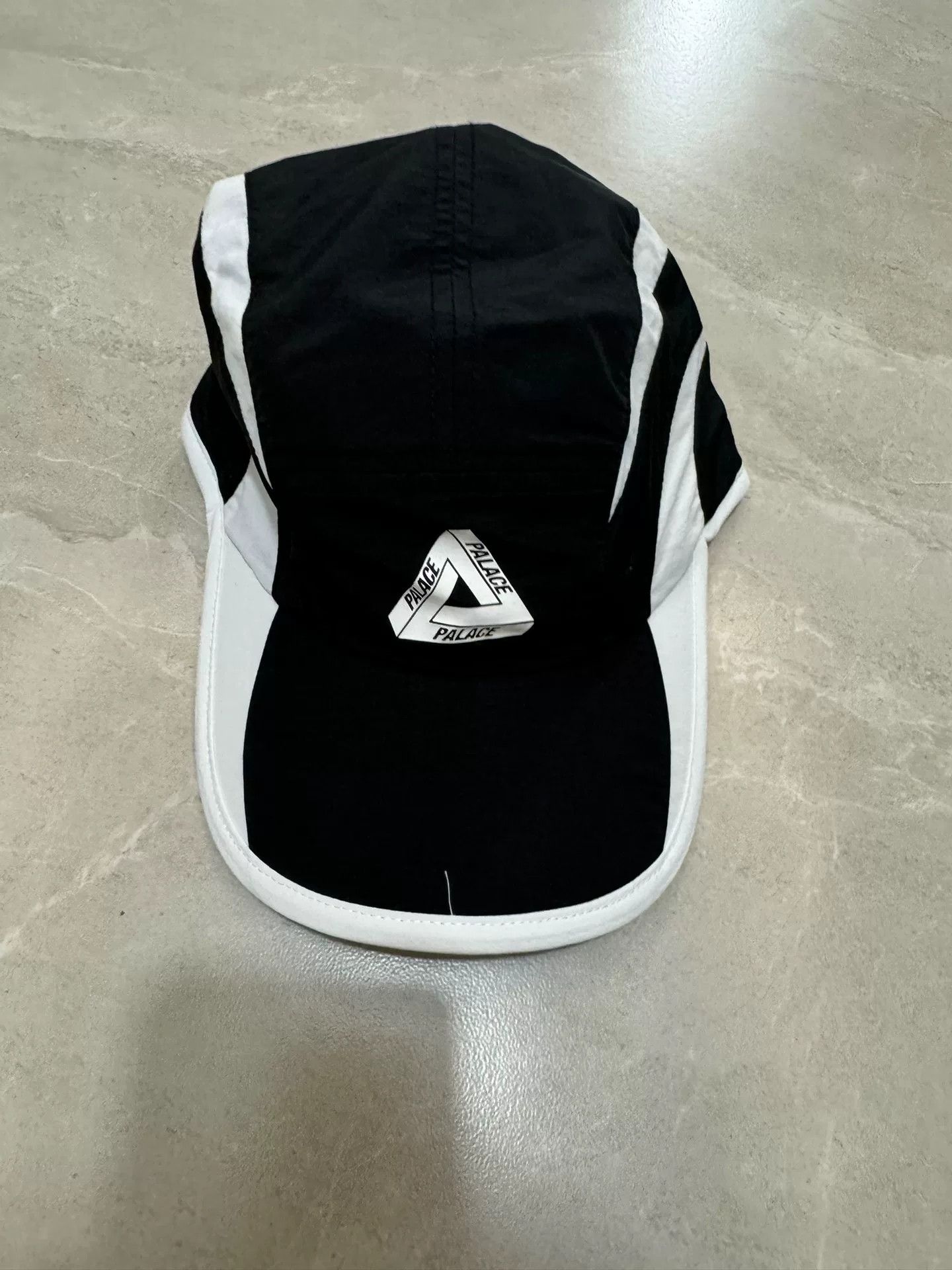 Palace Palace TRI STRIKE SHELL RUNNER BLACK Hat Size ONE SIZE - 1 Thumbnail