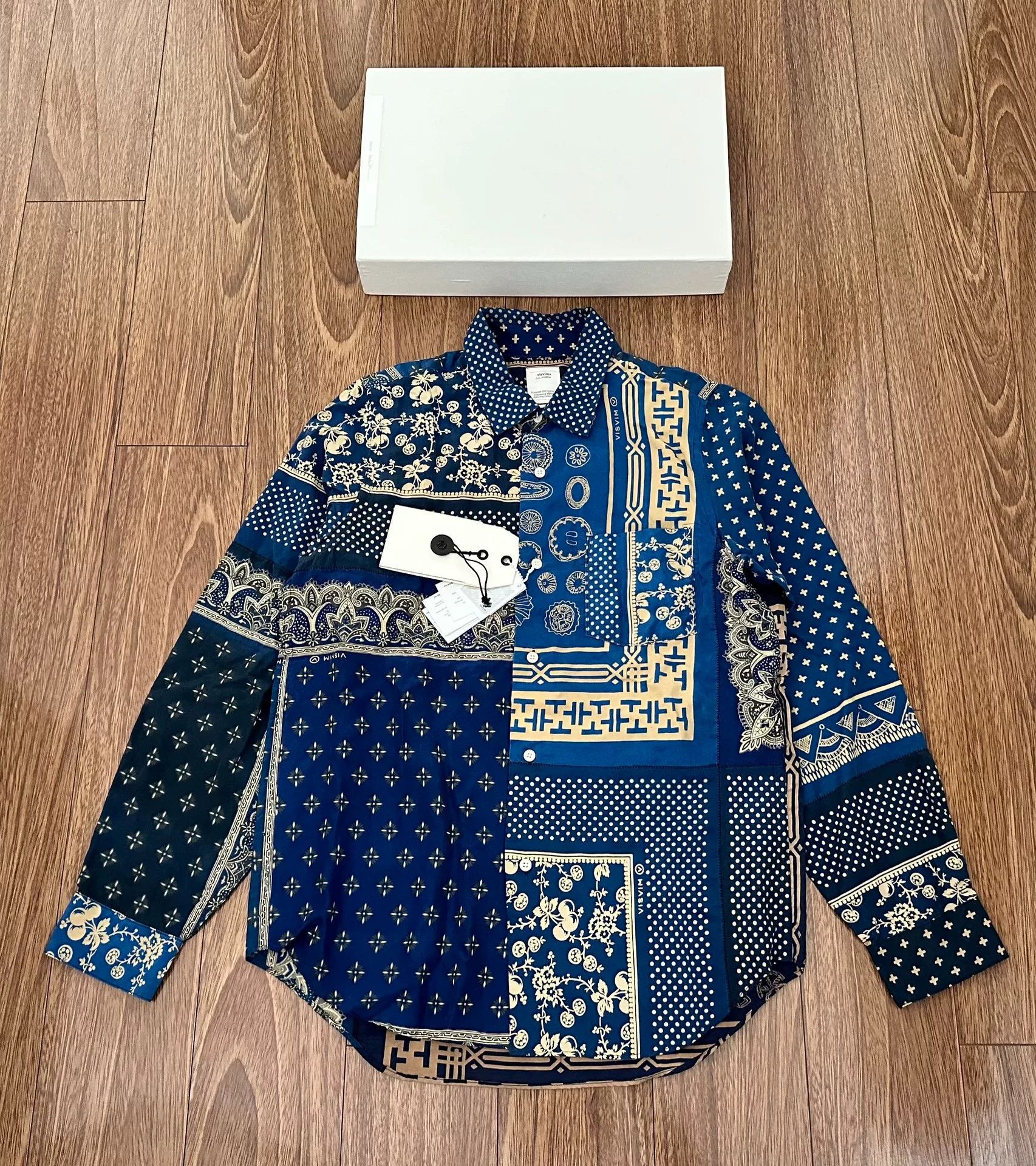 Visvim visvim jumbo shirt silk bandana oversized design Size US M / EU 48-50 / 2 - 1 Thumbnail