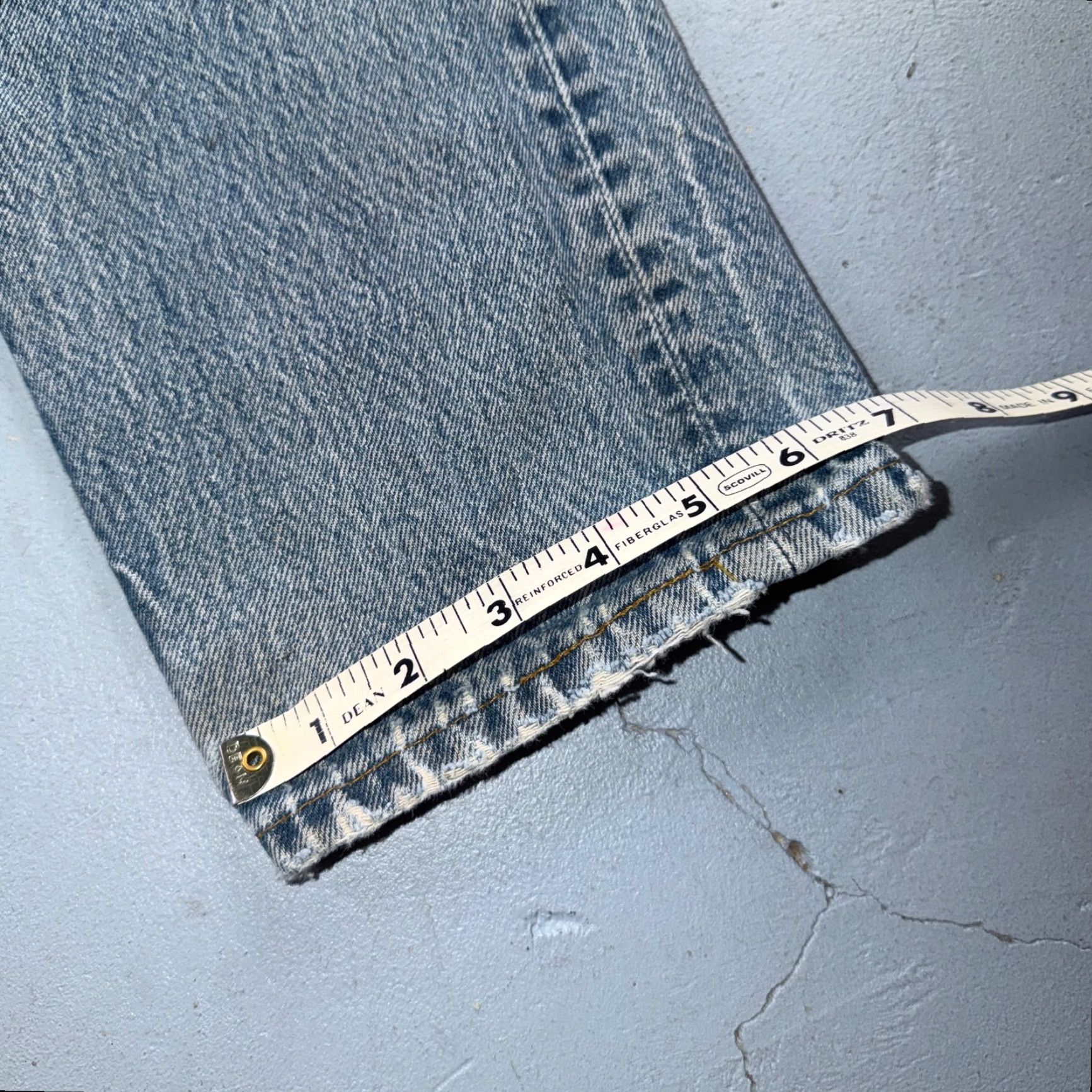 Levi's VINTAGE Levi's 501 Jeans Men USA 90s Light Blue 29x32 Straight Classic 5-Pocket Denim Cotton Size US 29 - 5 Thumbnail